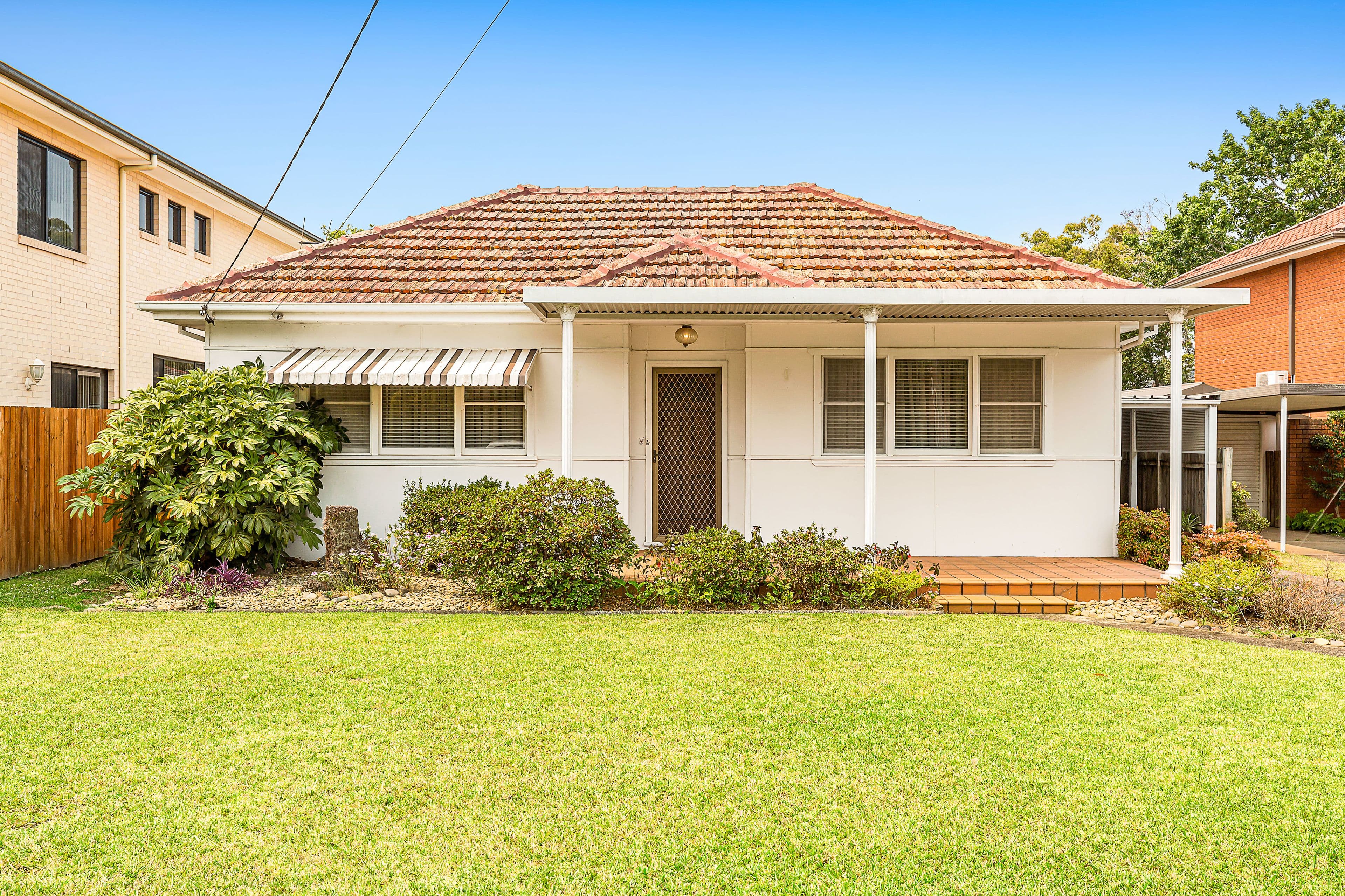 7 Ian Street, North Ryde - Image 1