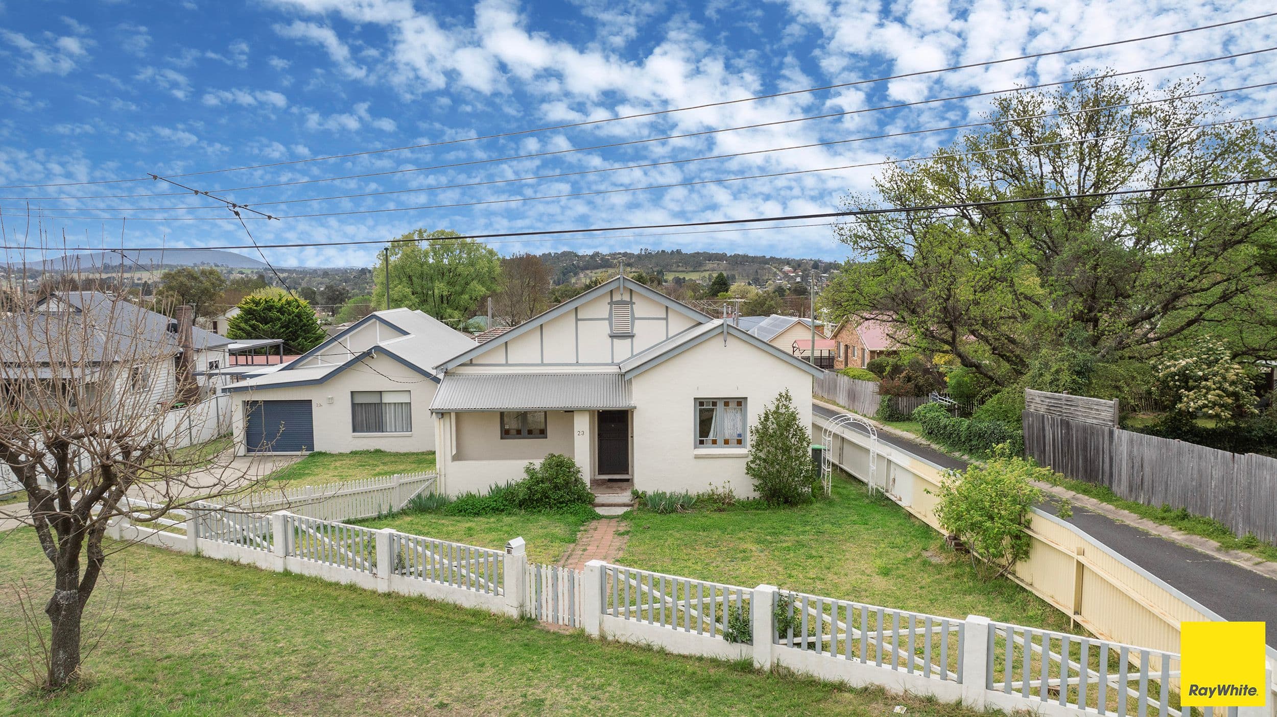 23 Railway Parade, Armidale NSW 2350, Armidale - Image 1