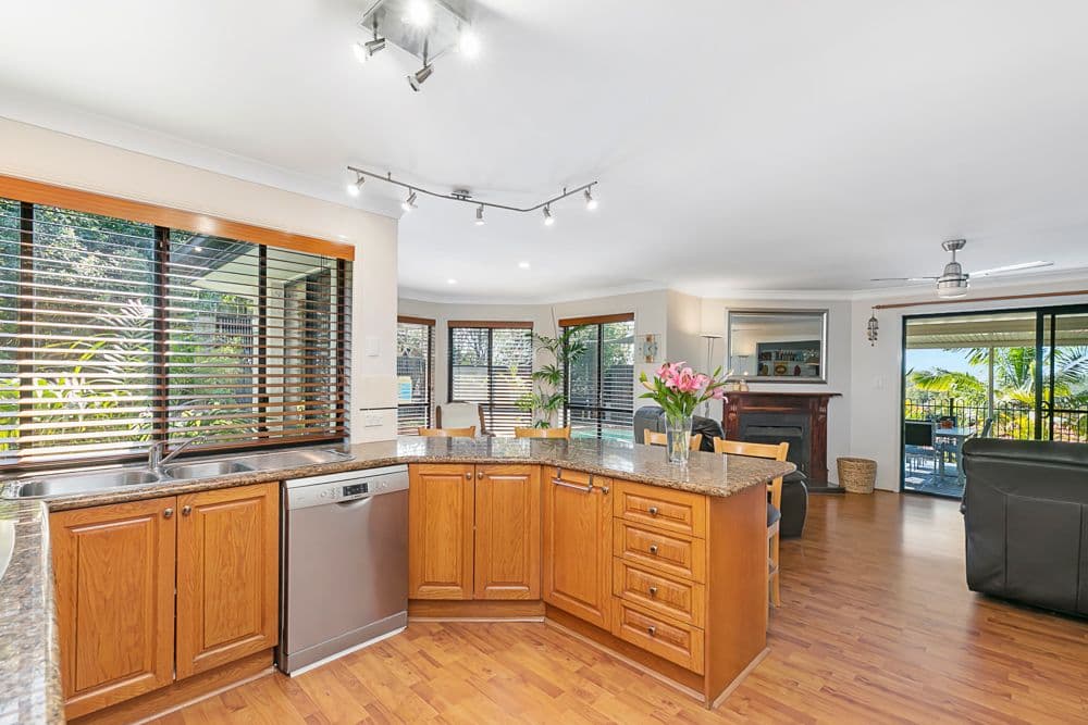 5 Gunsynd Court, Wellington Point QLD 4160, Wellington Point - Thumbnail 6