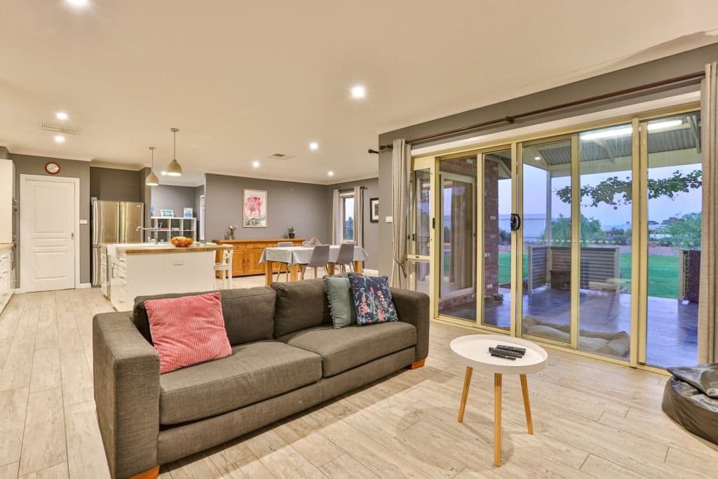 6 Monarch Court, Nichols Point VIC 3501, Nichols Point - Thumbnail 8