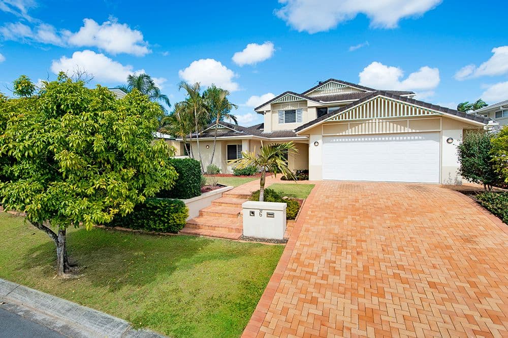 6 Connah Crescent, Carindale QLD 4152, Carindale - Image 1