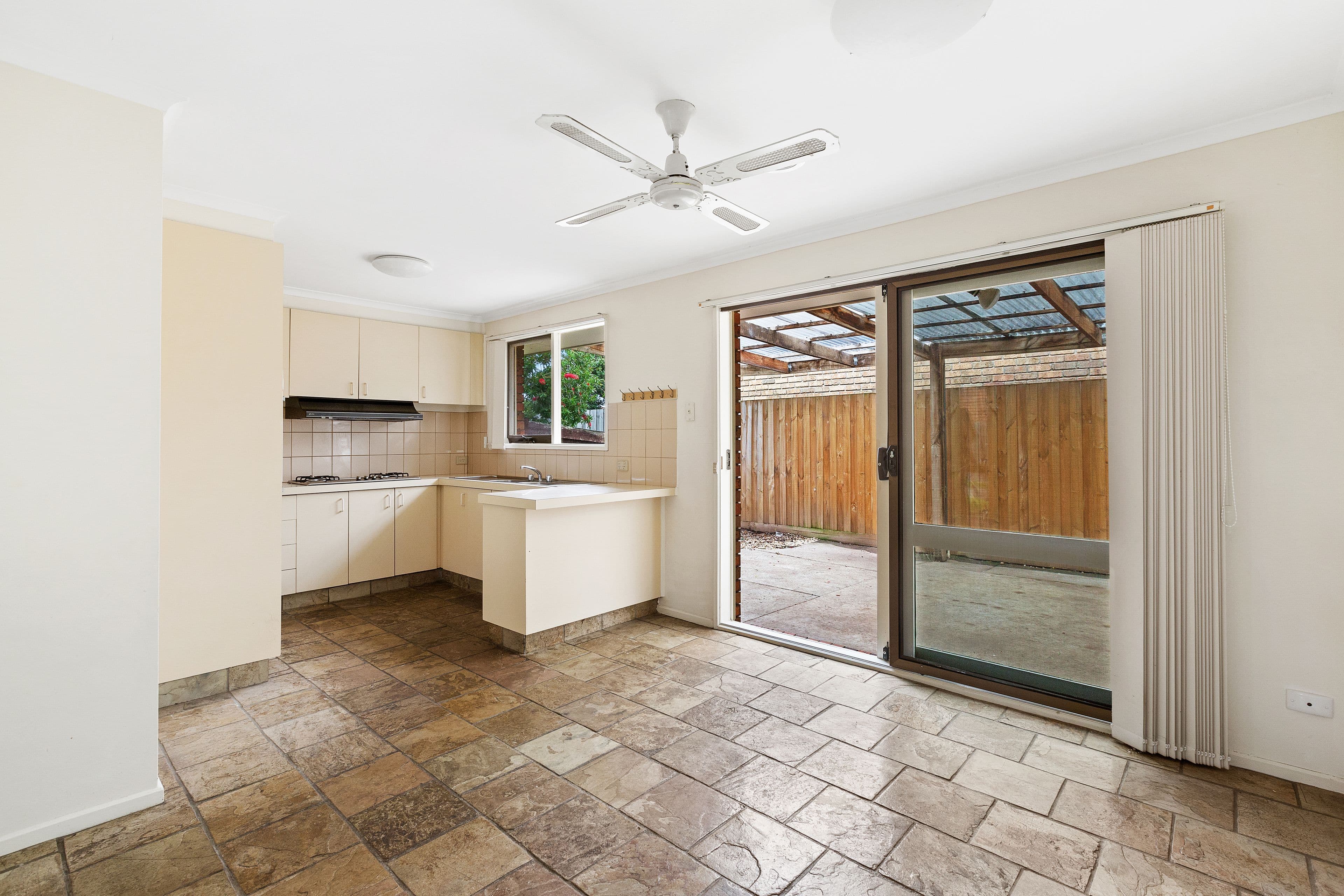26 Rangeview Drive, Skye VIC 3977, Skye - Thumbnail 3