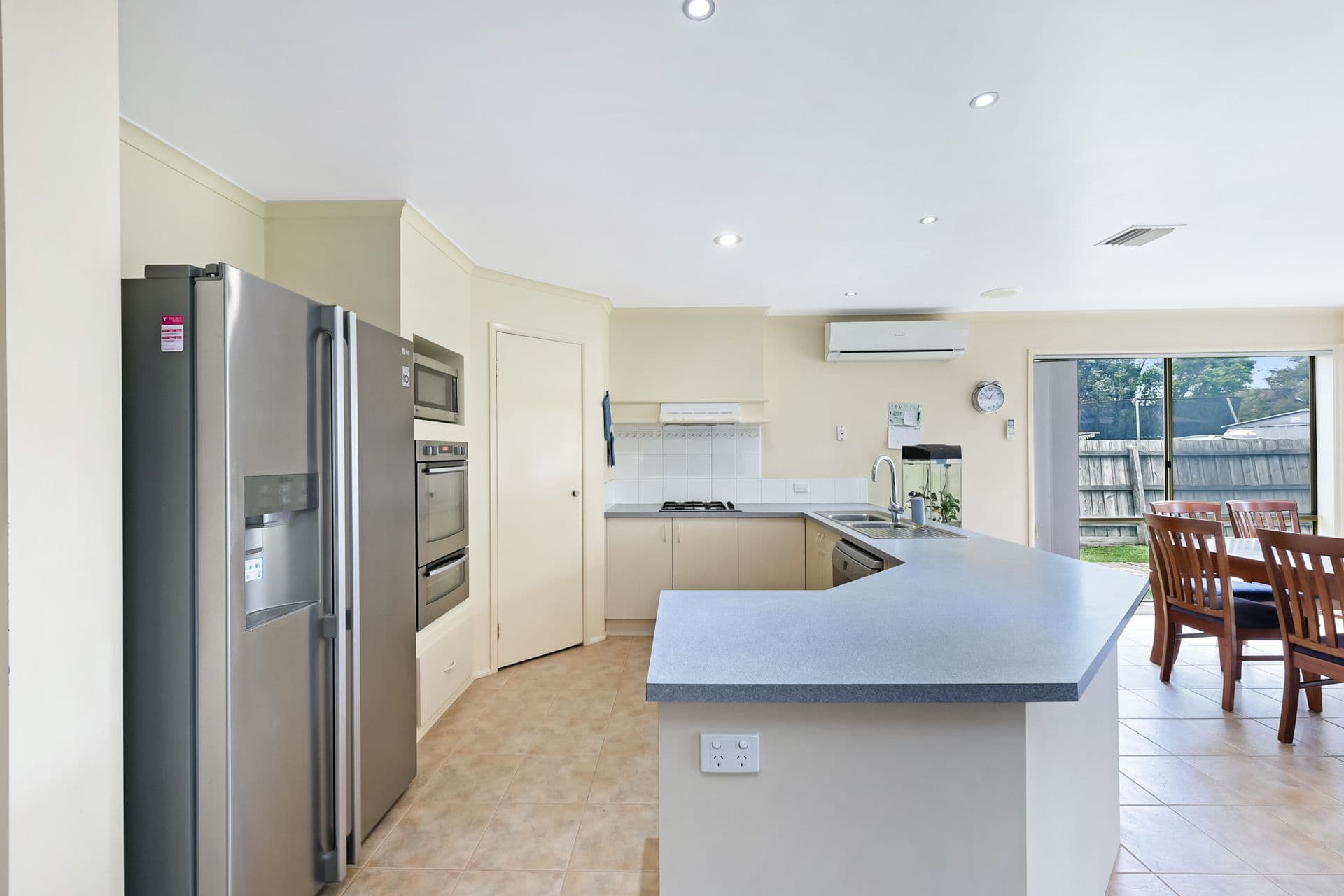 103 Bellevue Drive, Berwick VIC 3806, Berwick - Thumbnail 2