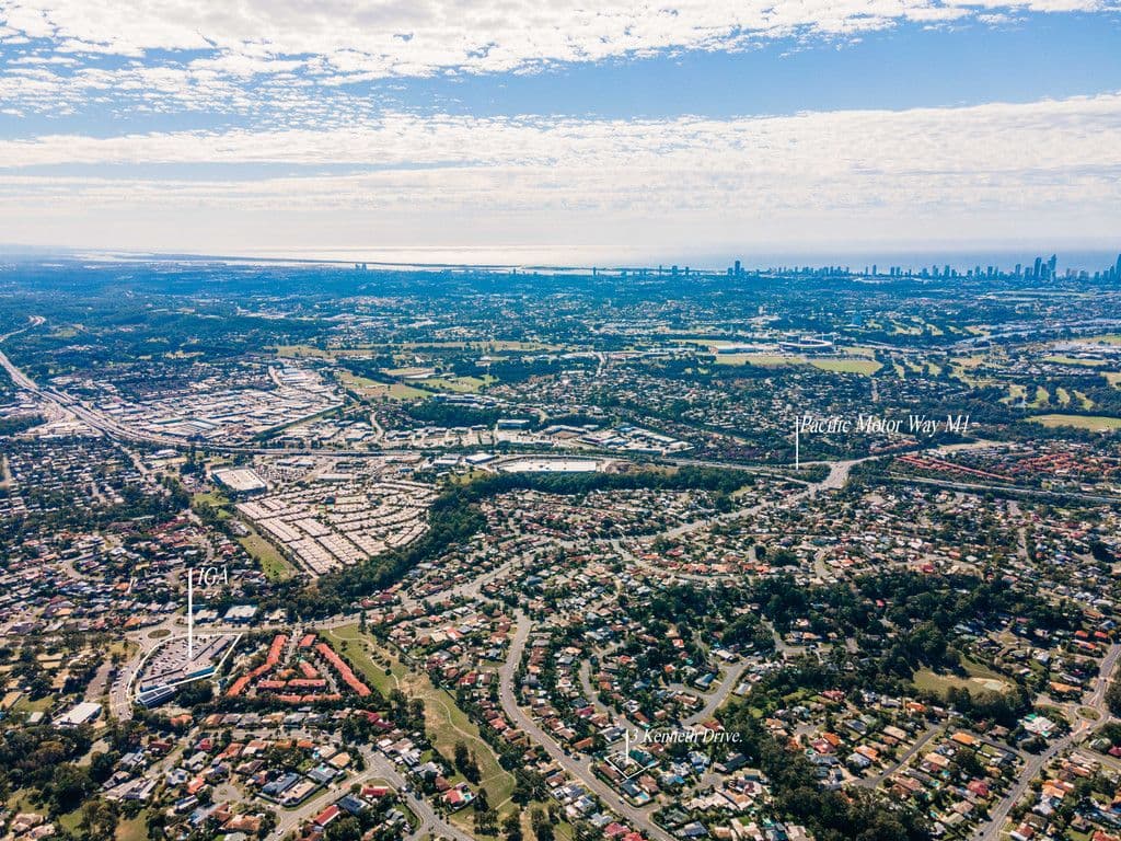 3 Kenneth Drive, Highland Park QLD 4211, Highland Park - Thumbnail 6