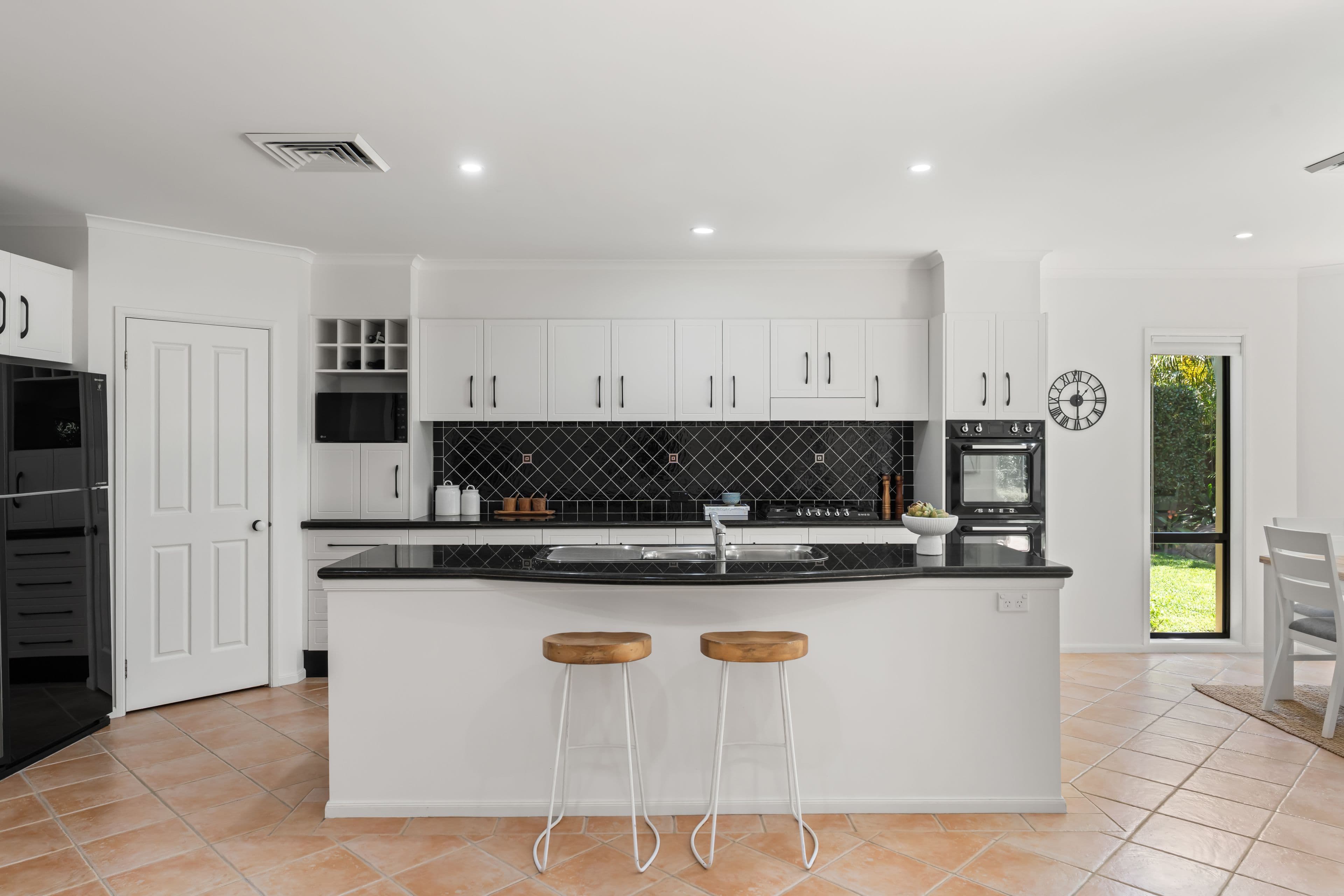 2d Willcath Street, Bulli NSW 2516, Bulli - Thumbnail 8