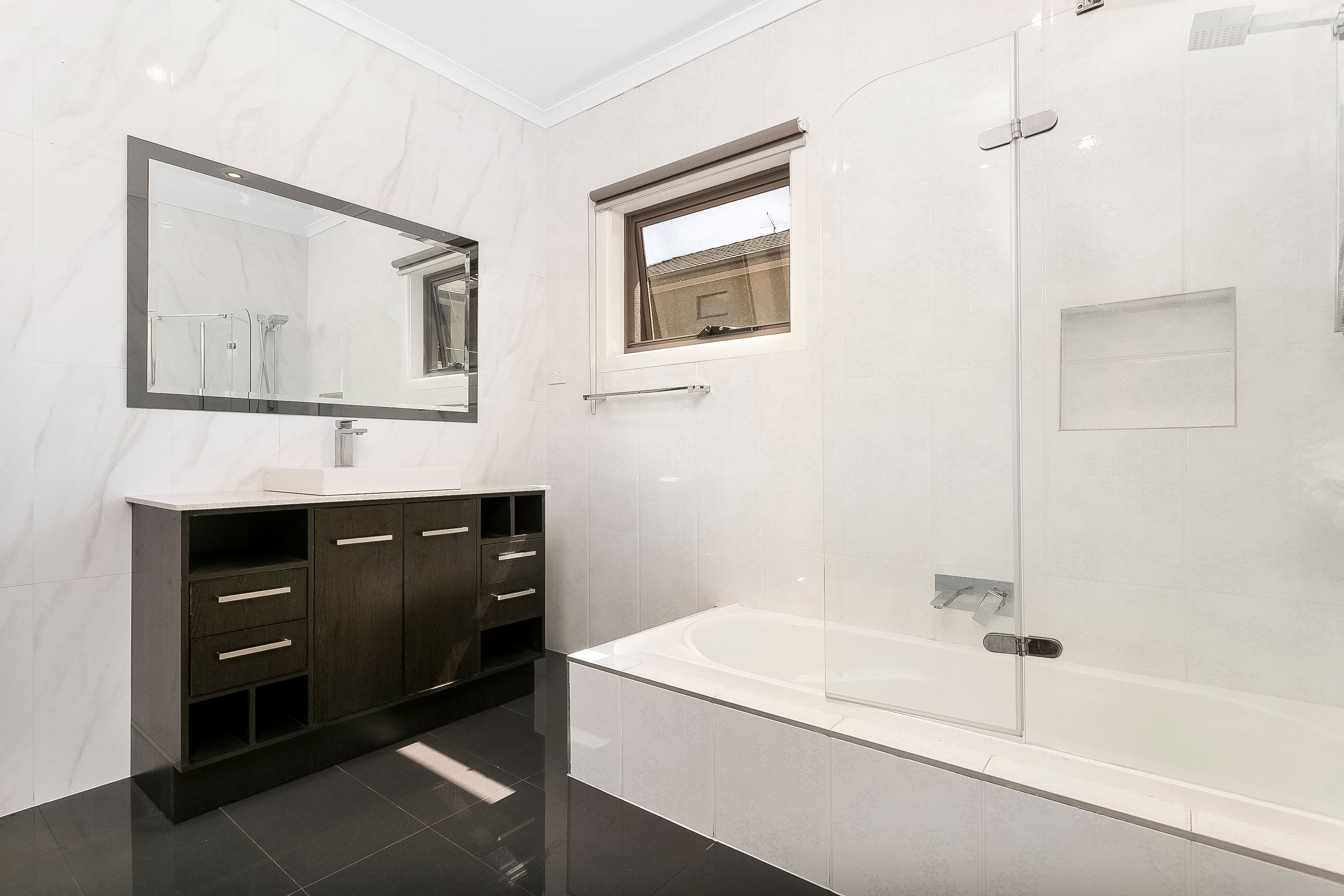 13 Richard Street, Glen Waverley VIC 3150, Glen Waverley - Thumbnail 4