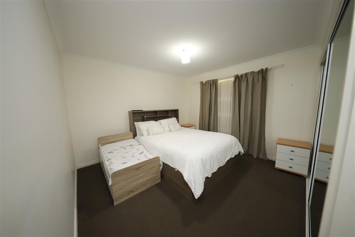 13 Martin Place, Tumut NSW 2720, Tumut - Thumbnail 8