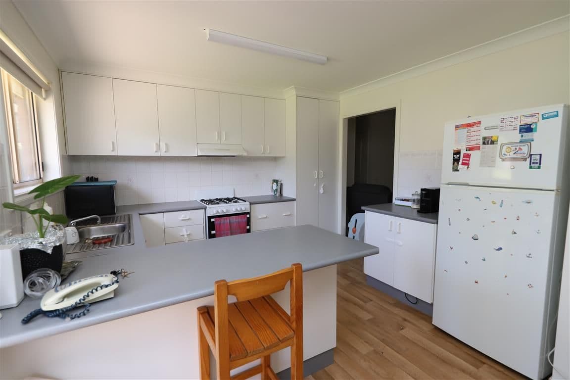 13 Martin Place, Tumut NSW 2720, Tumut - Thumbnail 5