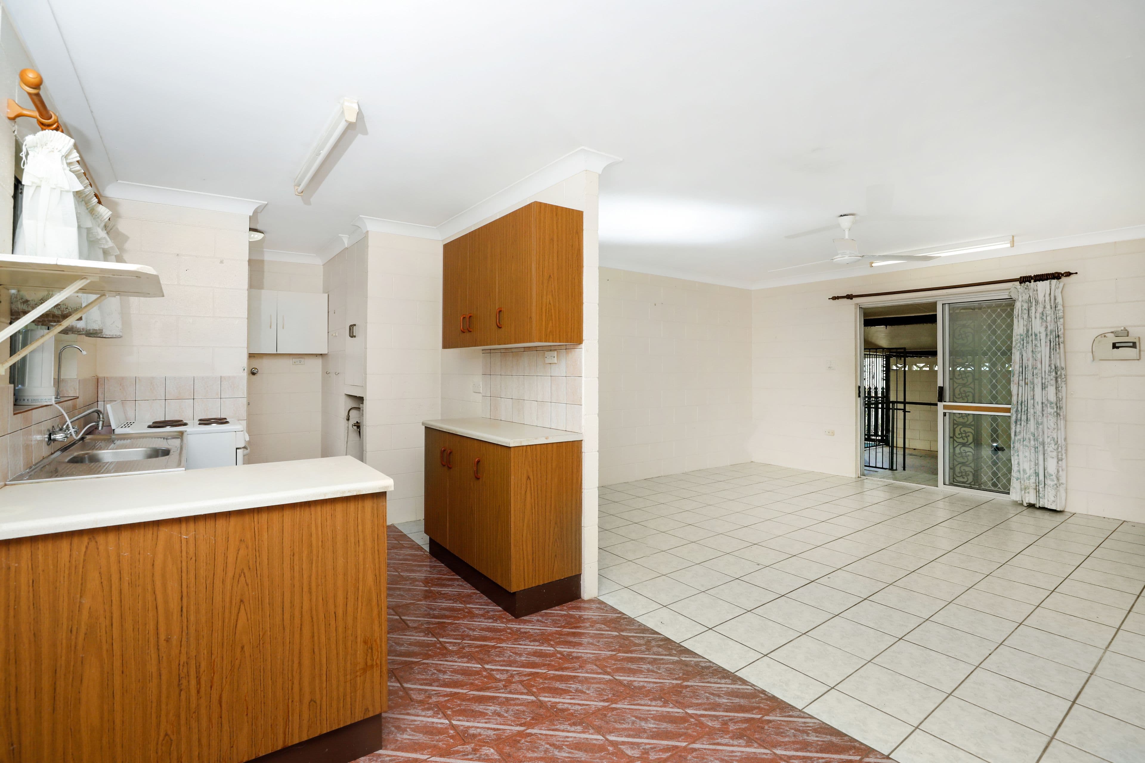 16 Maria Street, Woree QLD 4868, Woree - Thumbnail 4
