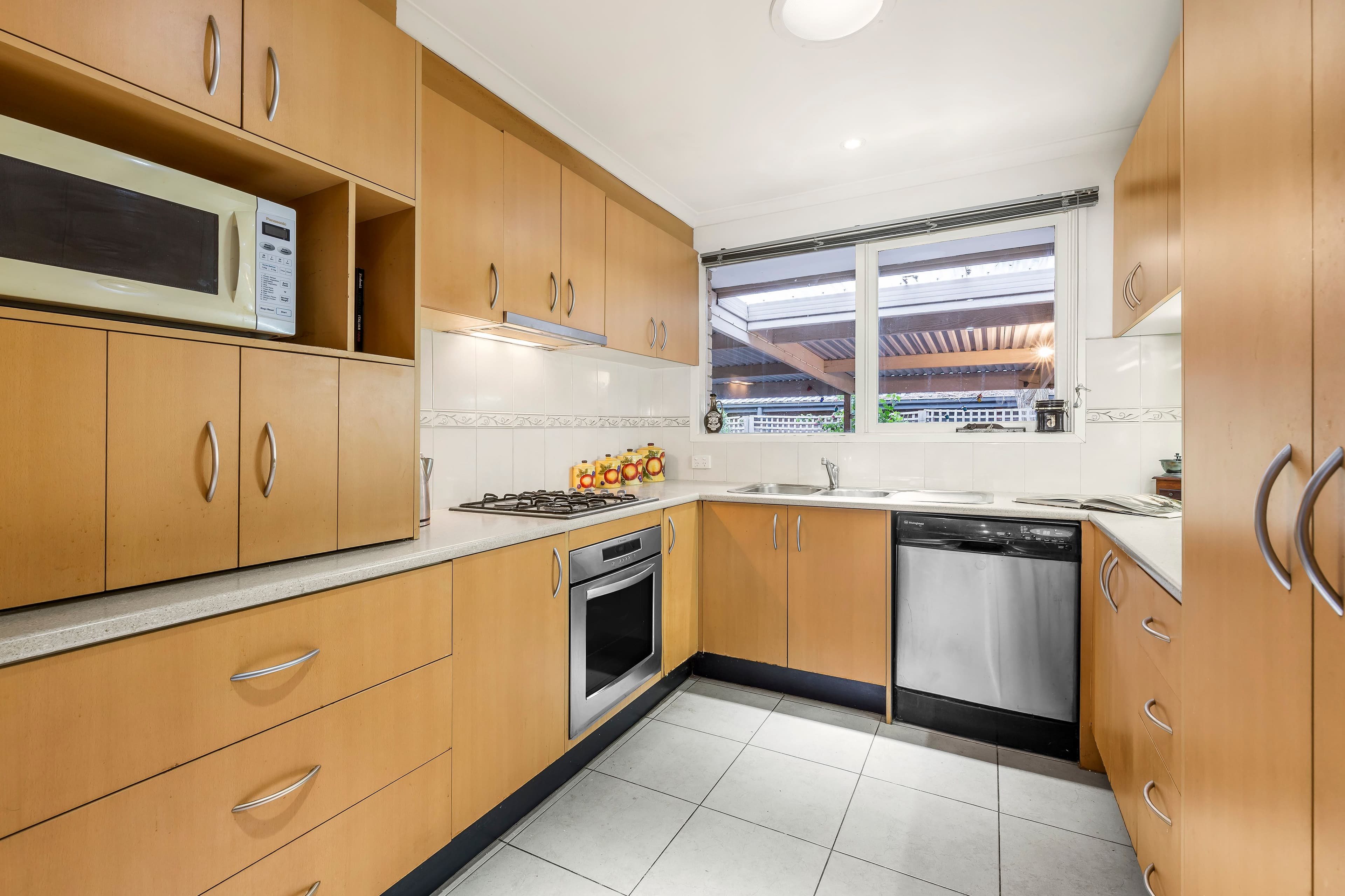 71 Oban Road, Ringwood VIC 3134, Ringwood - Thumbnail 3