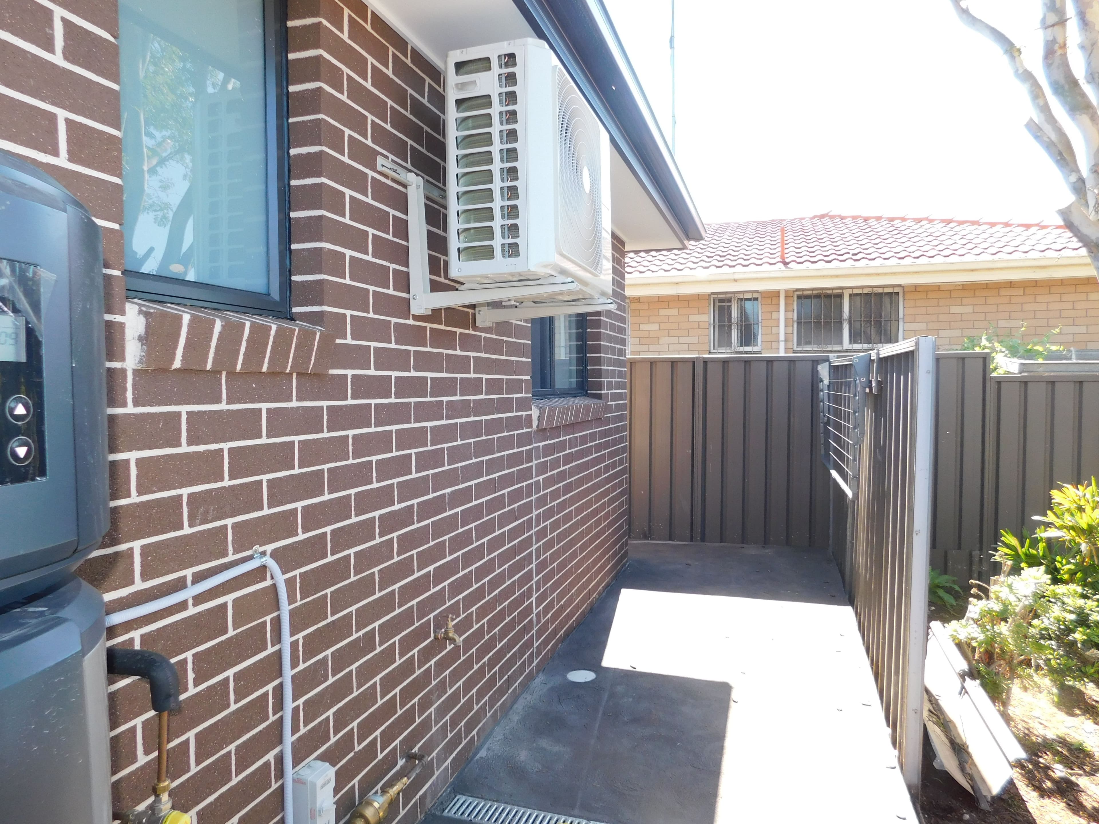 563 Smithfield Road, Greenfield Park NSW 2176, Greenfield Park - Thumbnail 7