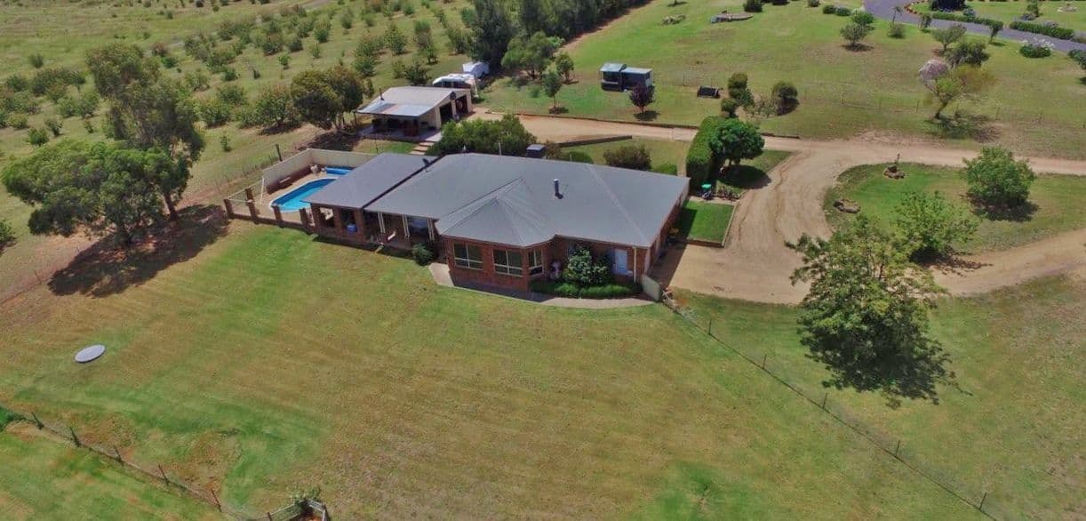 115 - 117 Hills Street, Young NSW 2594, Young - Thumbnail 2