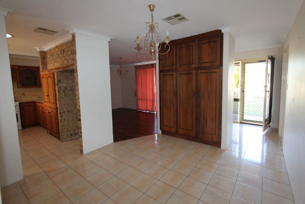 7 Fairfield Drive, Ballajura WA 6066, Ballajura - Thumbnail 6