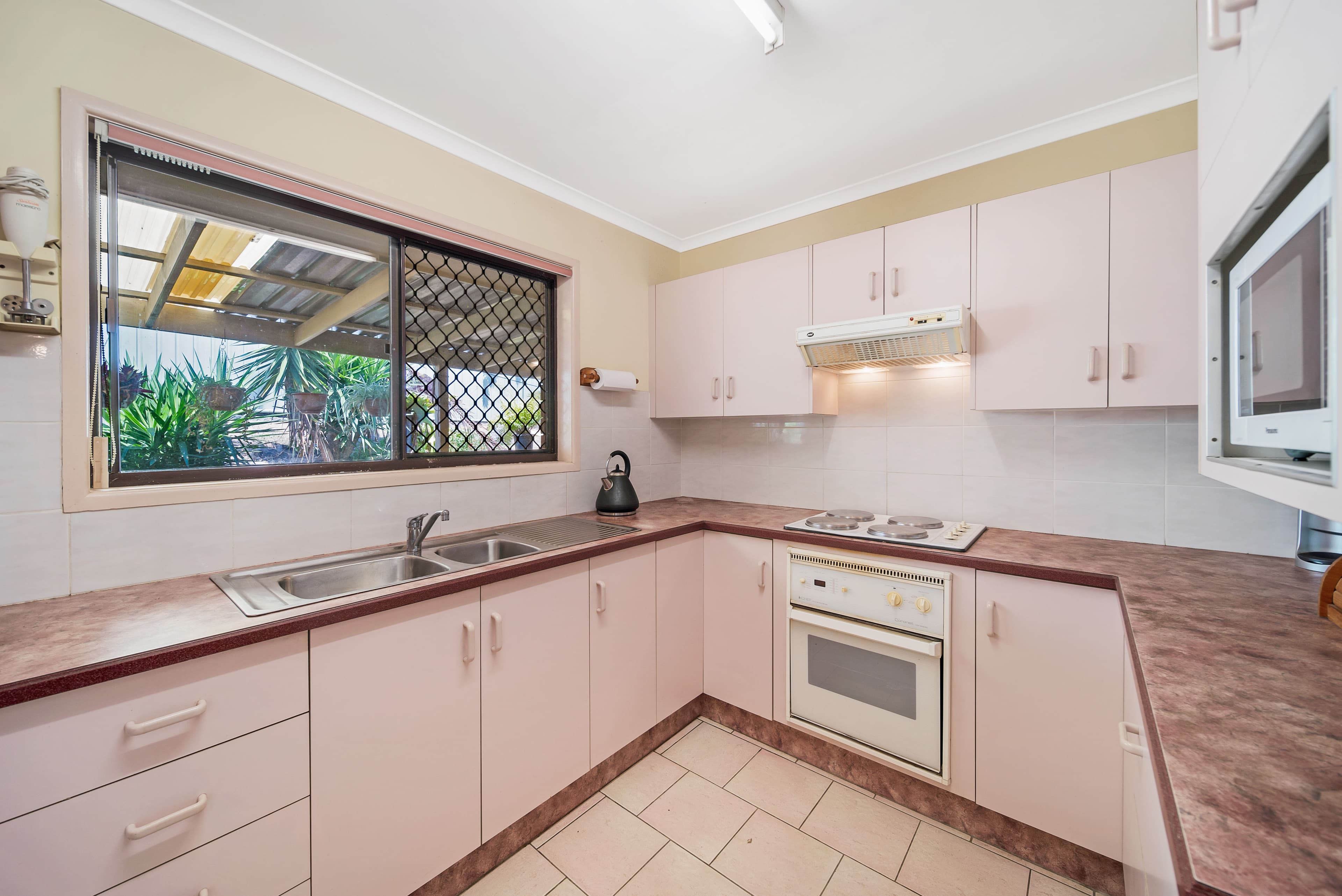 62 Jardine Drive, Springwood QLD 4127, Springwood - Thumbnail 6