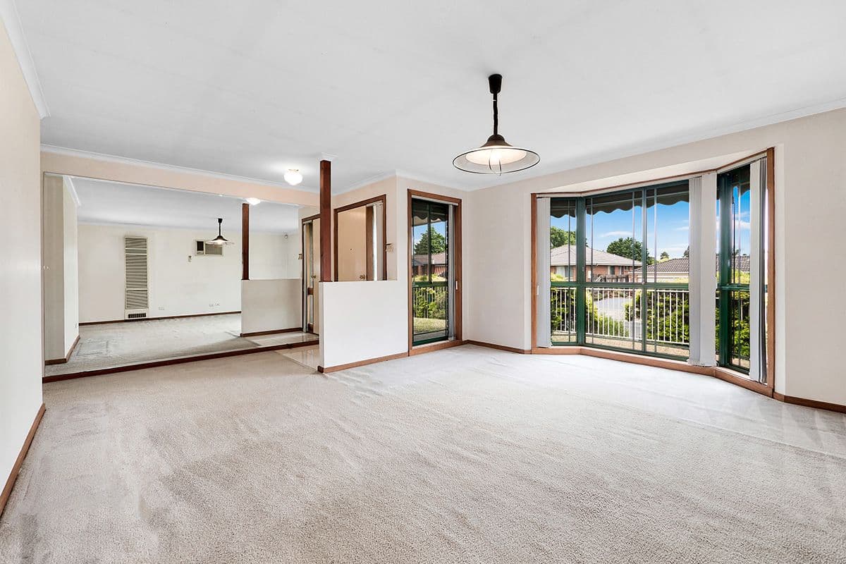 29 Brentwood Drive, Cranbourne North VIC 3977, Cranbourne North - Thumbnail 3