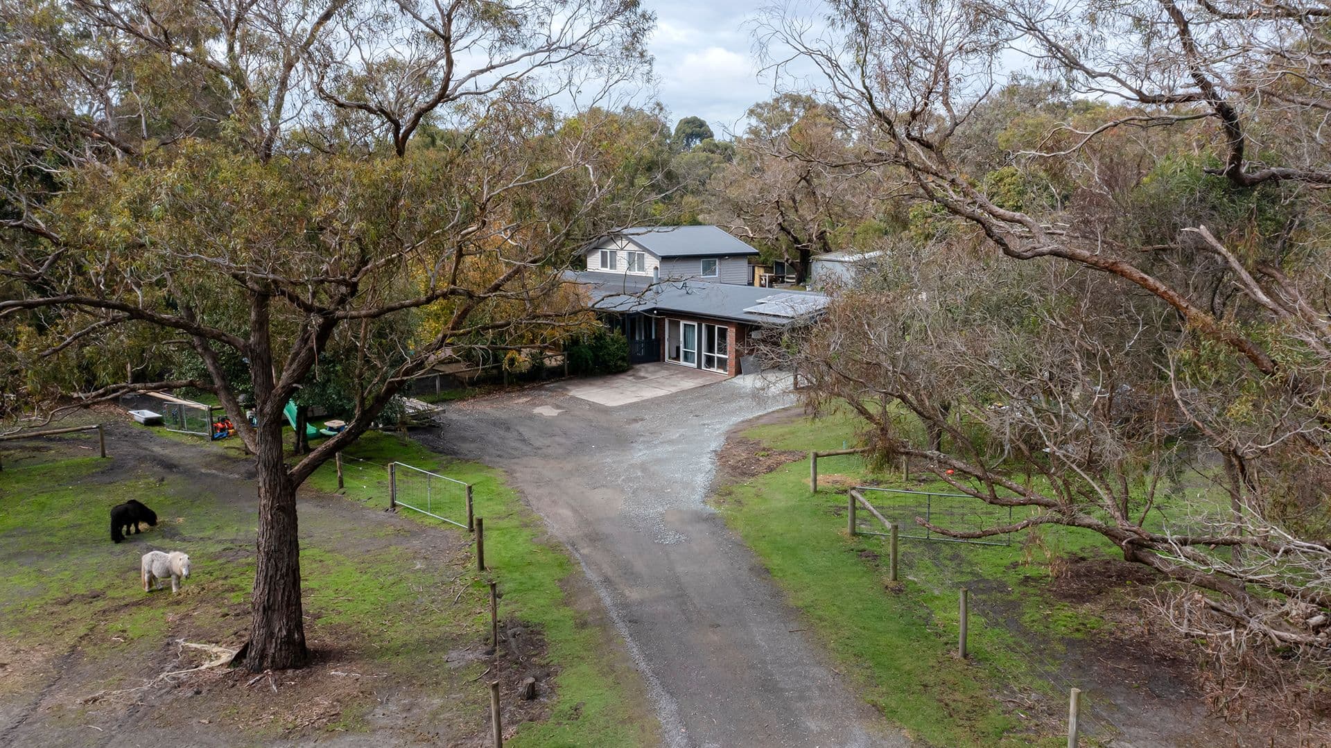 10 Gum Hill Drive, Langwarrin VIC 3910, Langwarrin - Thumbnail 2