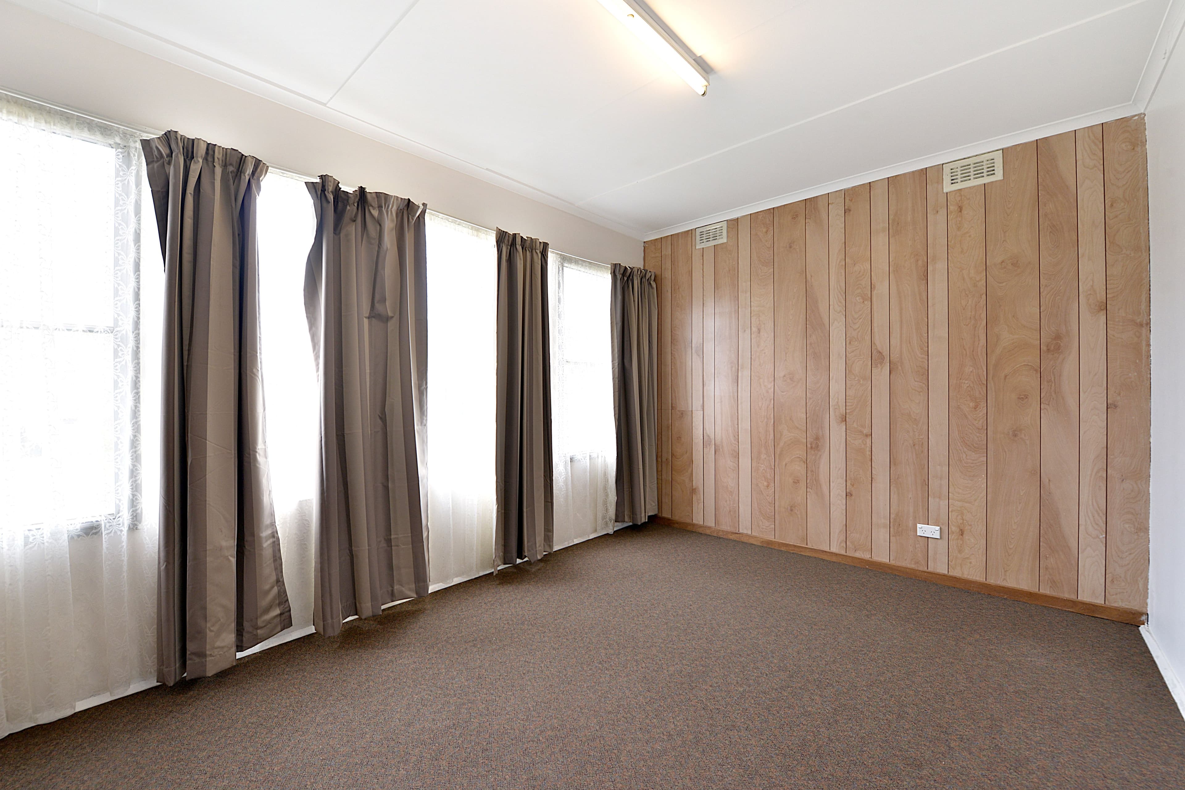 132 Power Road, Doveton VIC 3177, Doveton - Thumbnail 4