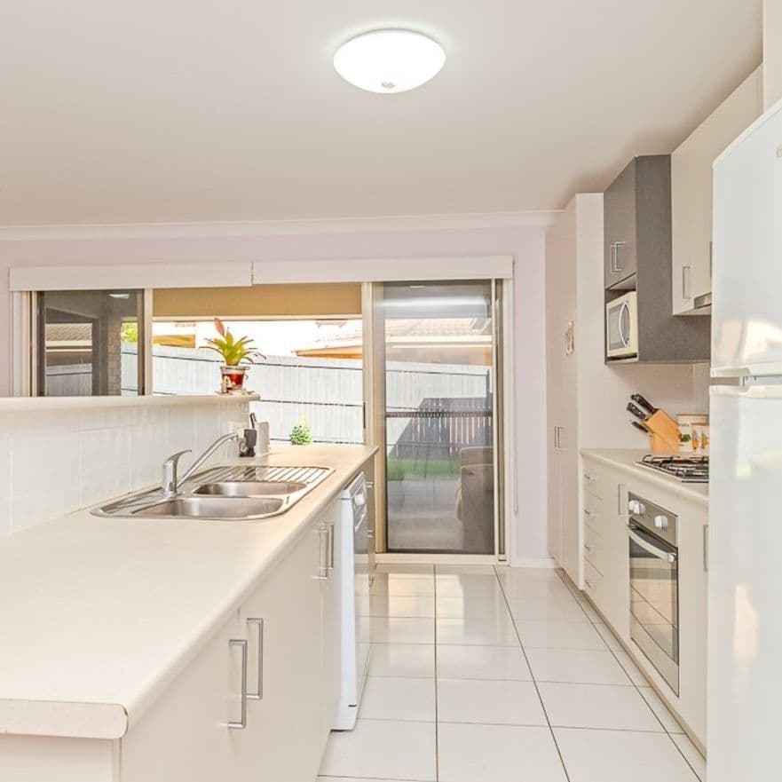 225 Endeavour Drive, Banksia Beach QLD 4507, Banksia Beach - Thumbnail 4