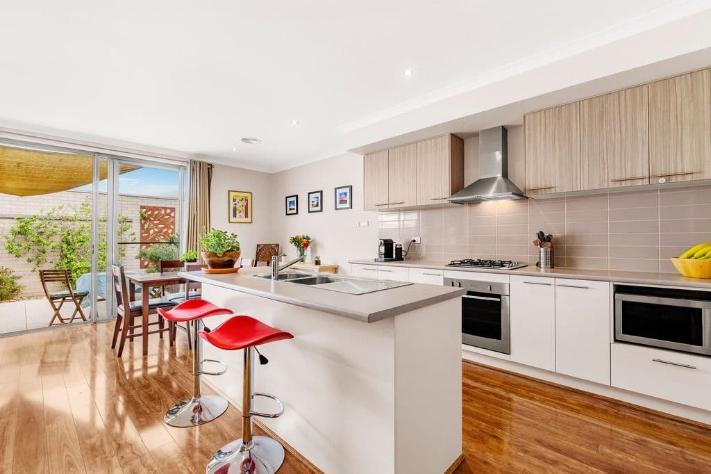 6 Rove Lane, Doreen VIC 3754, Doreen - Image 1