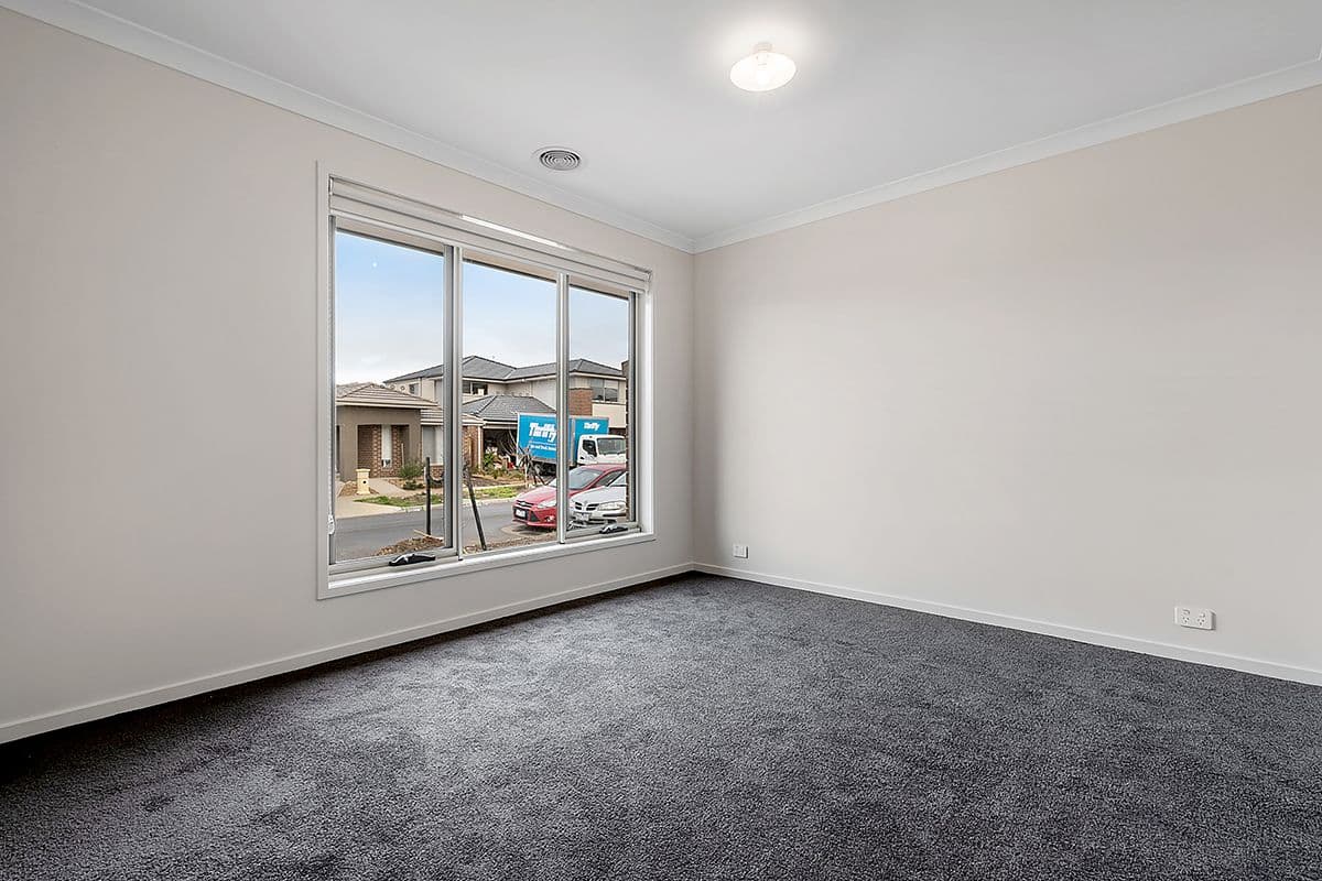 65 Canning Drive, Mickleham VIC 3064, Mickleham - Thumbnail 2