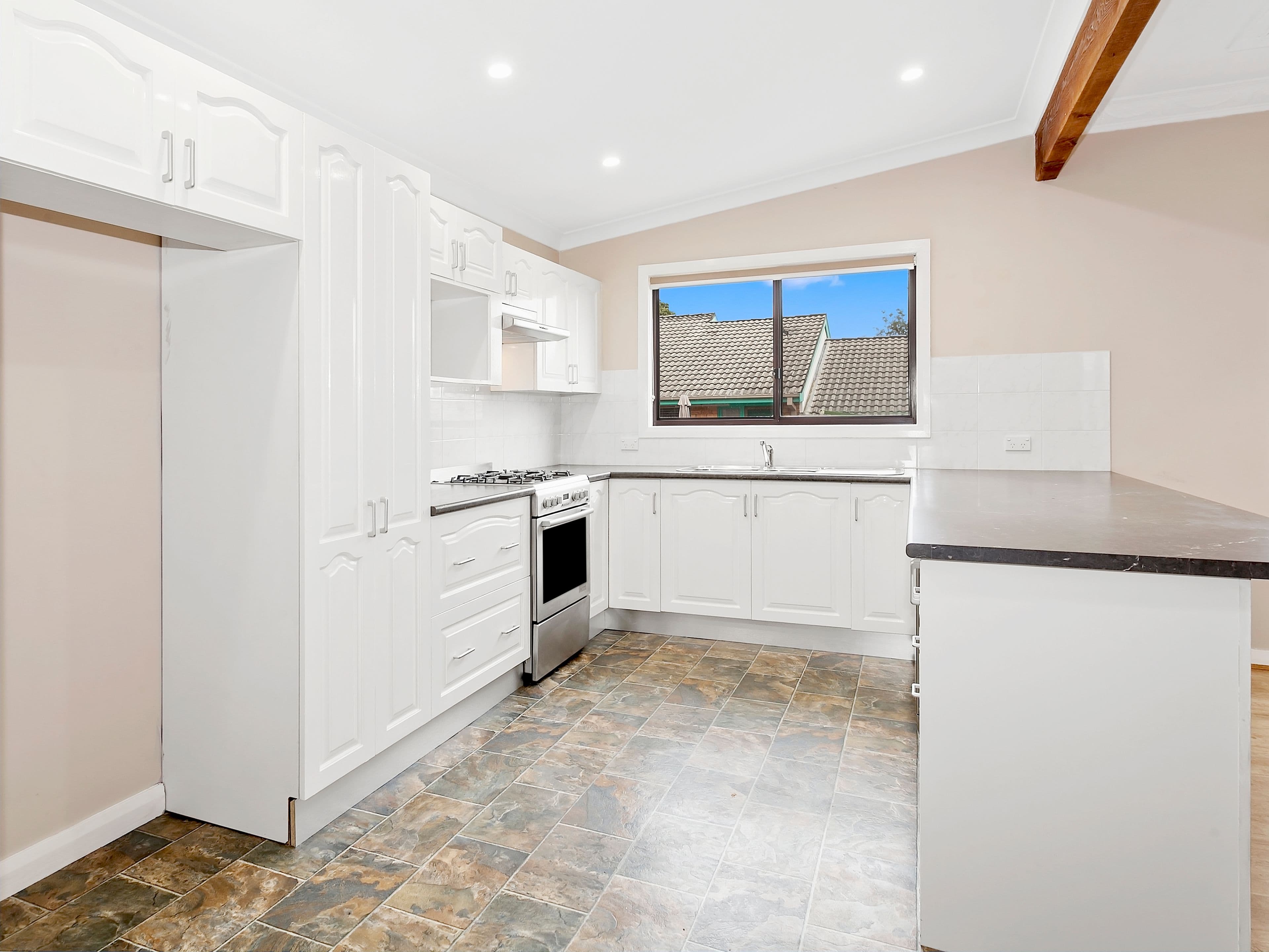 26 Park Avenue, Helensburgh - Thumbnail 3
