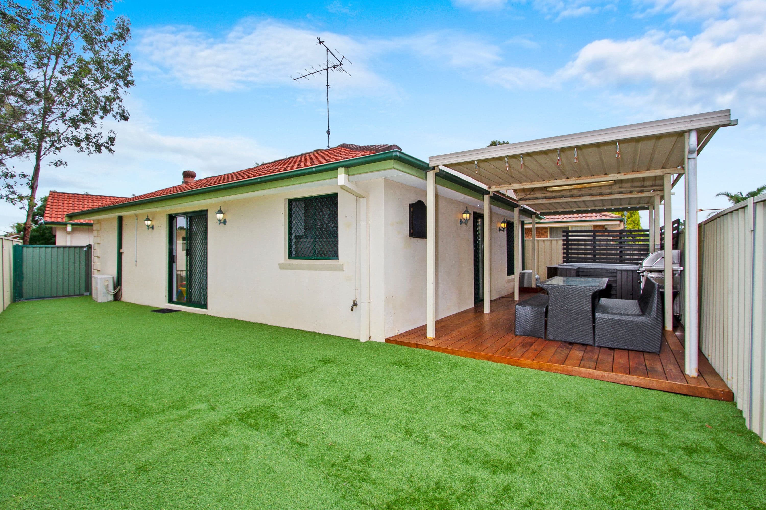 50 Harradine Crescent, Bligh Park - Image 1