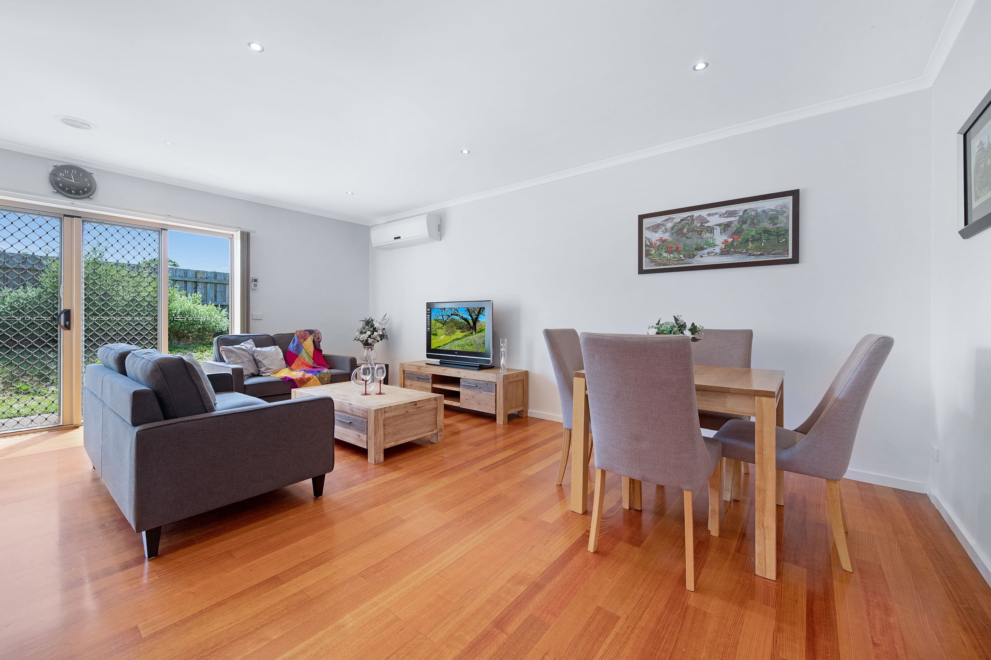 28 Melinga Crescent, Chadstone VIC 3148, Chadstone - Thumbnail 2