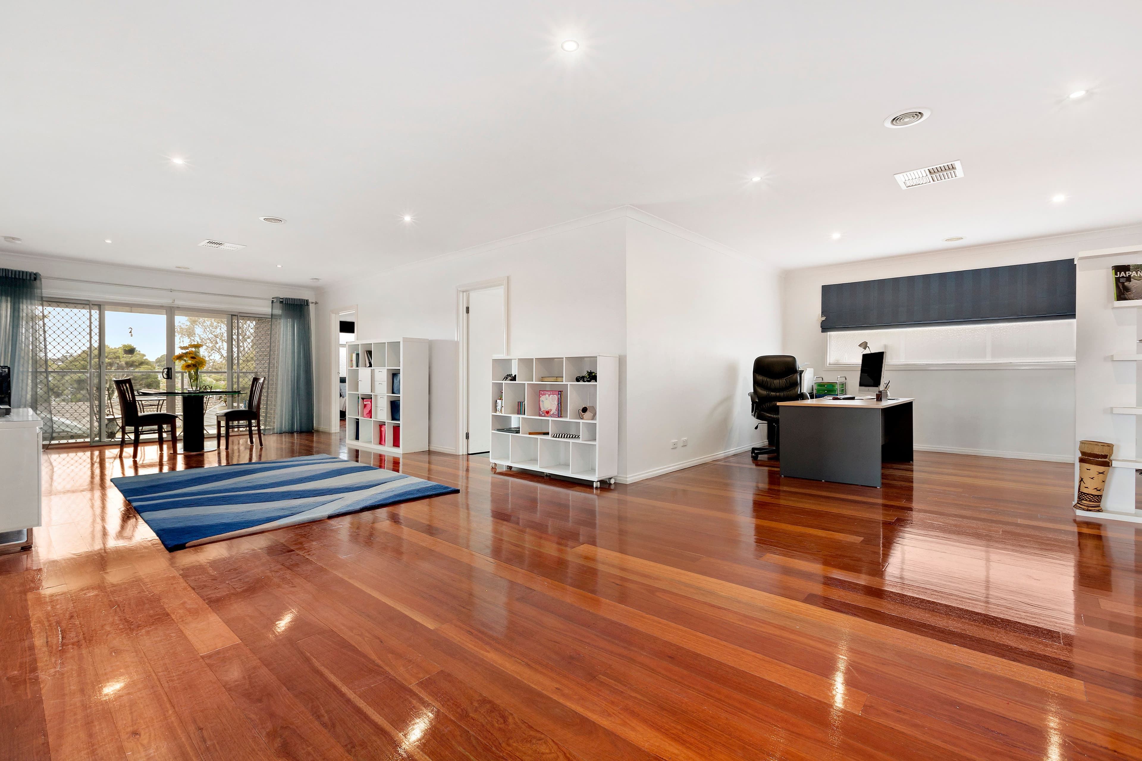 10 Turnbull Avenue, Oakleigh East VIC 3166, Oakleigh East - Thumbnail 3