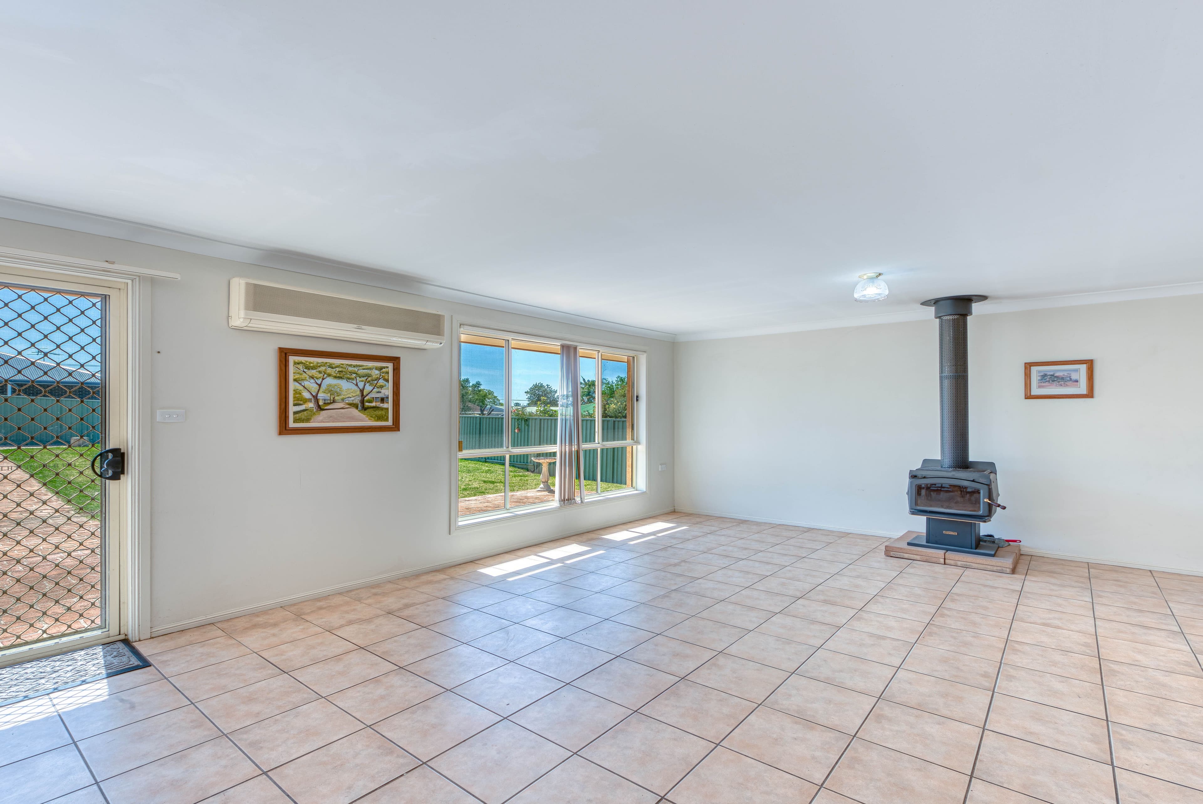 22 Coevon Road, Buxton - Thumbnail 4