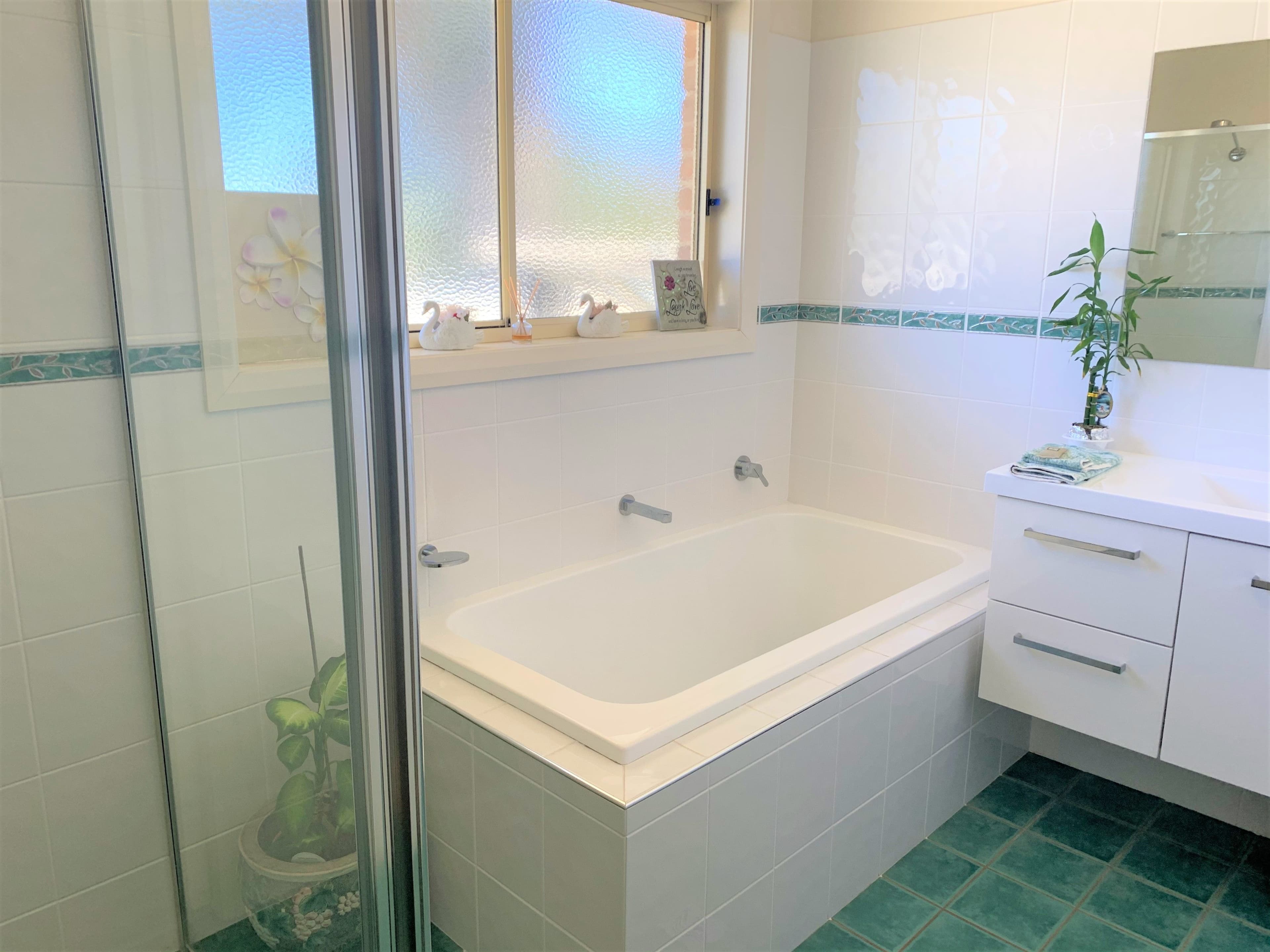 10 Edwards Street, Young NSW 2594, Young - Thumbnail 8