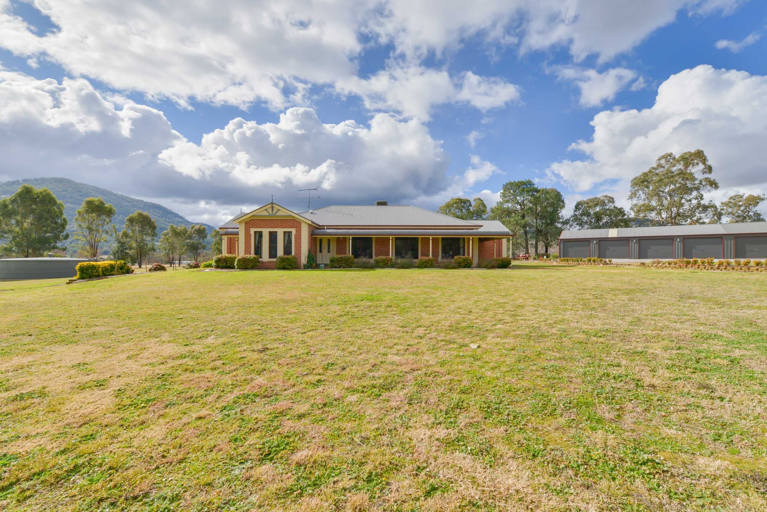 6 Condowie Road, Tamworth NSW 2340, Tamworth - Image 1