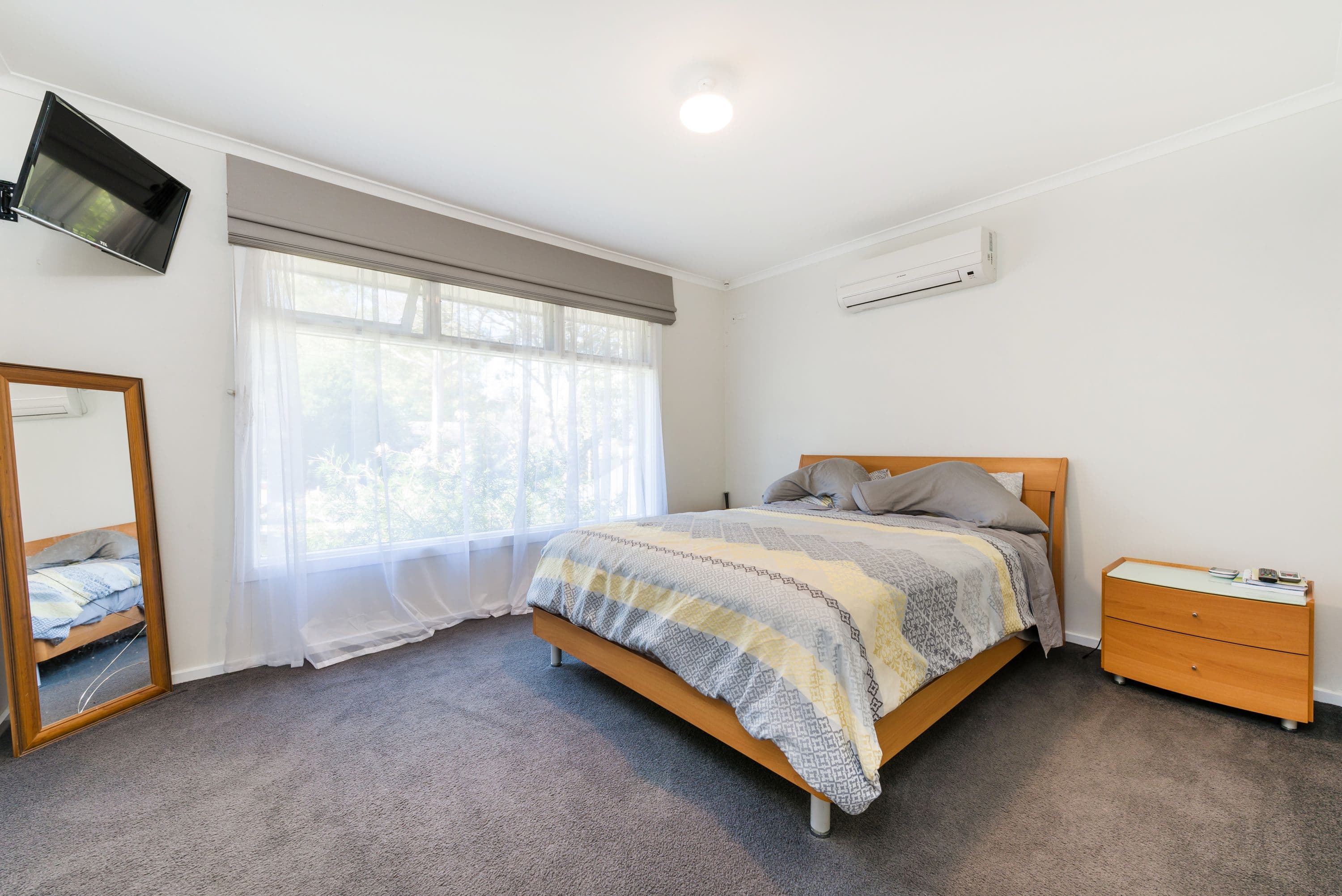 33 Lloyd Street, Knoxfield VIC 3180, Knoxfield - Thumbnail 5