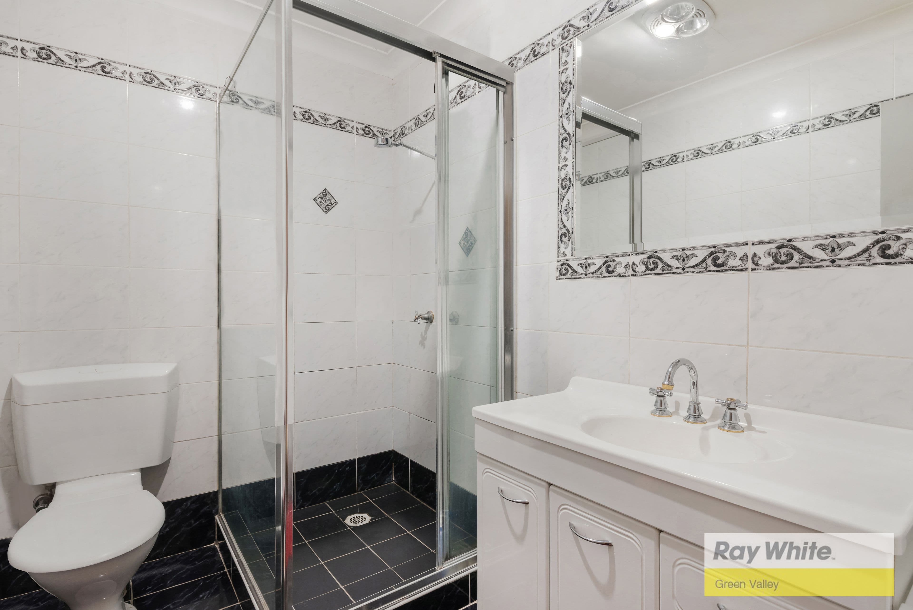 15 Kaluga Street, Busby NSW 2168, Busby - Thumbnail 5