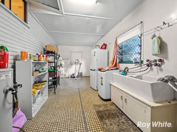 27 Gomer Street, Booval QLD 4304, Booval - Thumbnail 8