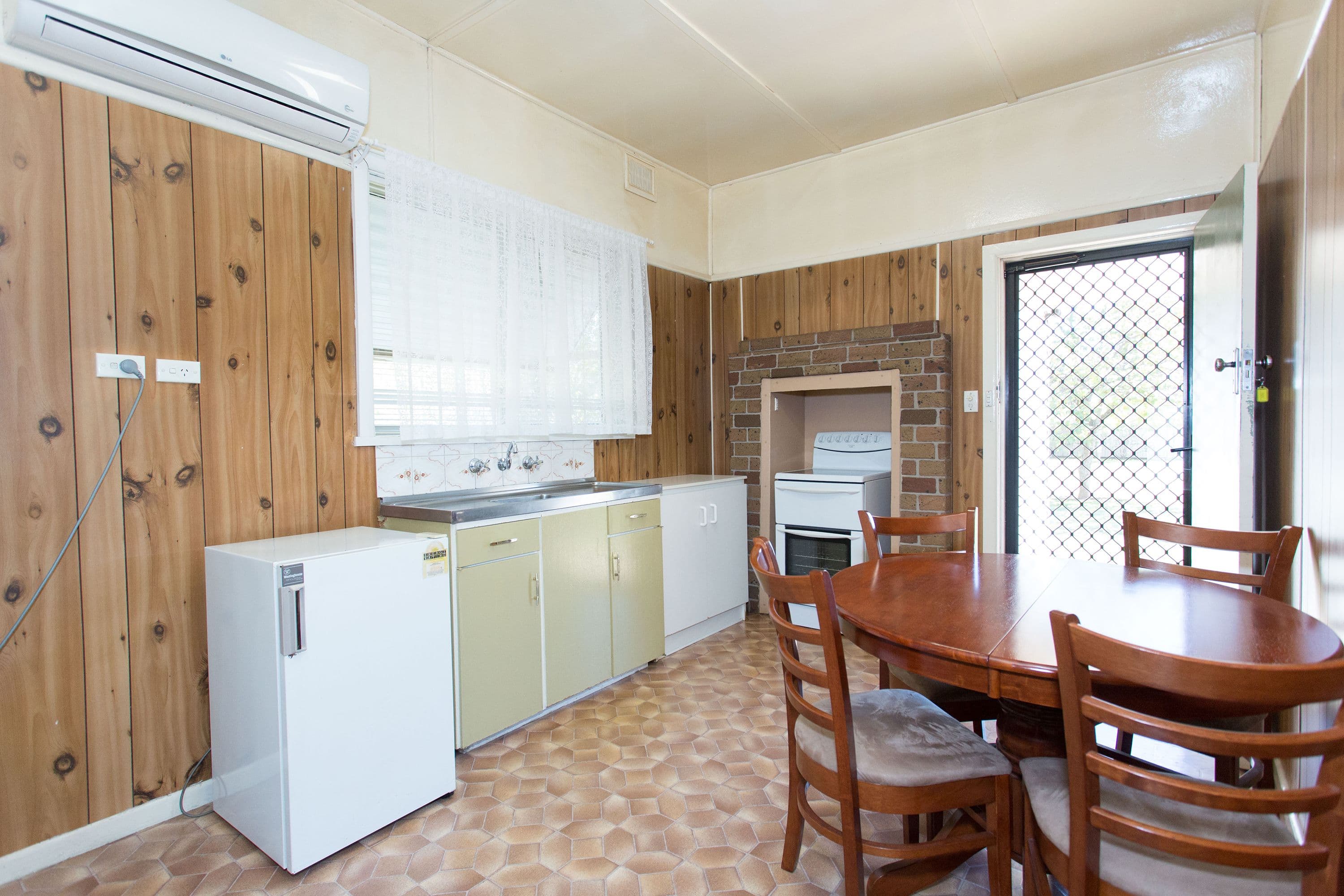 47 Mulyan Street, Cowra - Thumbnail 4