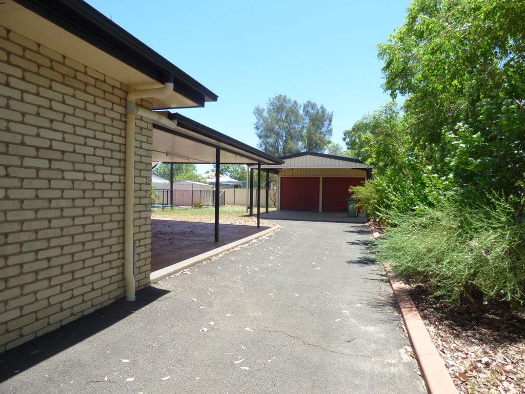 1 Felicity Court, Roma QLD 4455, Roma - Thumbnail 3