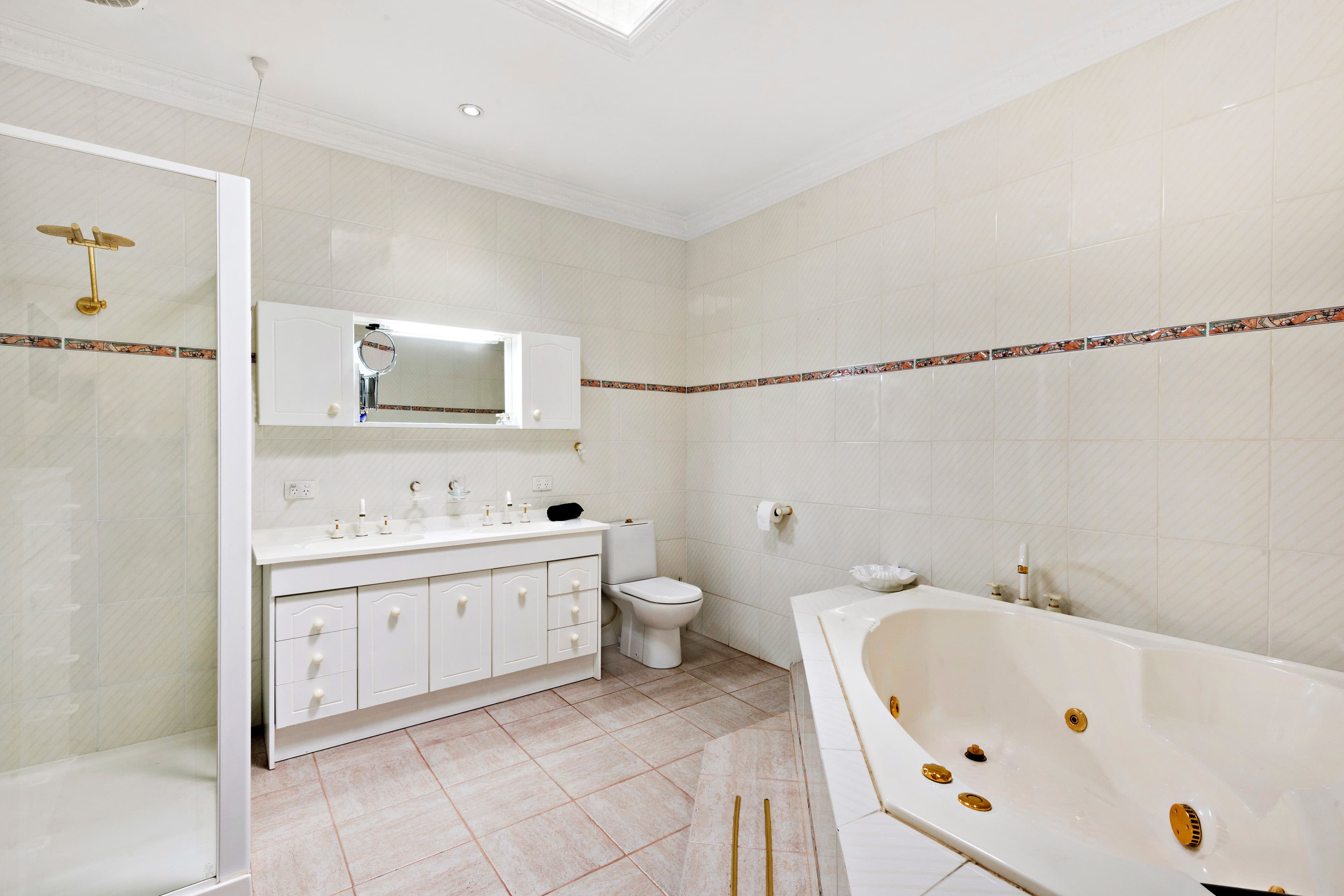 12 Black Street, Oakleigh East VIC 3166, Oakleigh East - Thumbnail 8