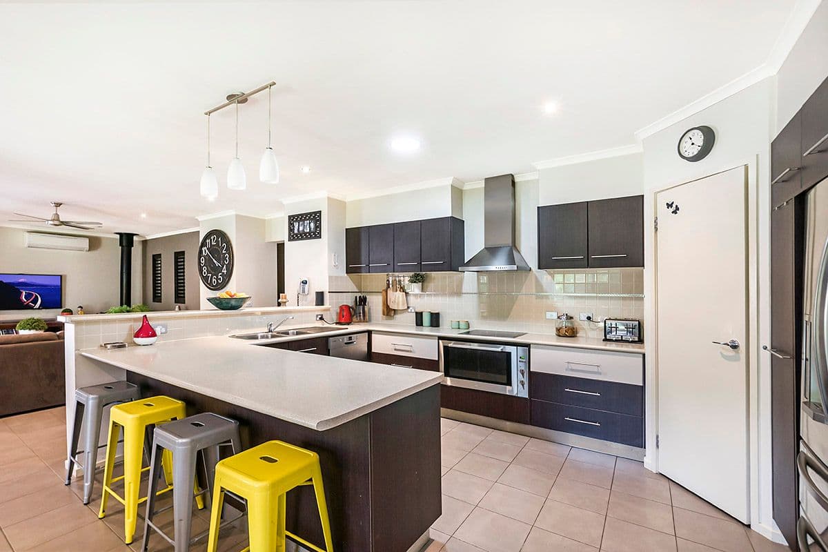 9 Kiaman Close, Bushfield VIC 3281, Bushfield - Thumbnail 5