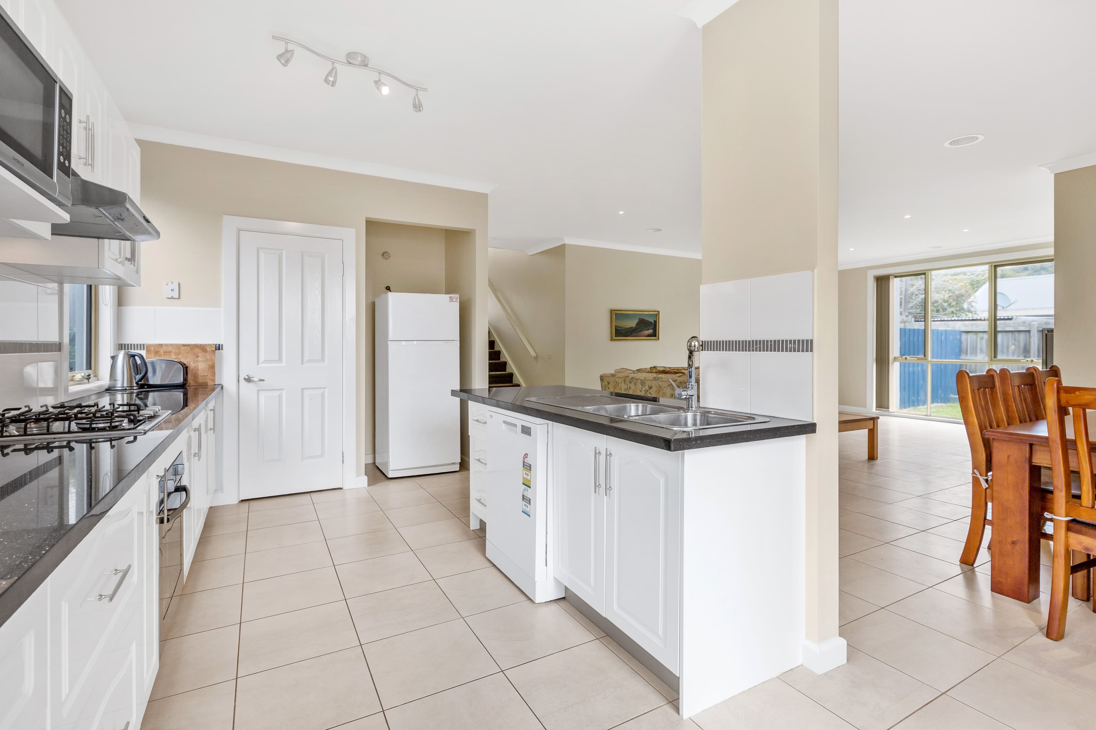 5 Rosebrook Street, Rosebud VIC 3939, Rosebud - Thumbnail 4