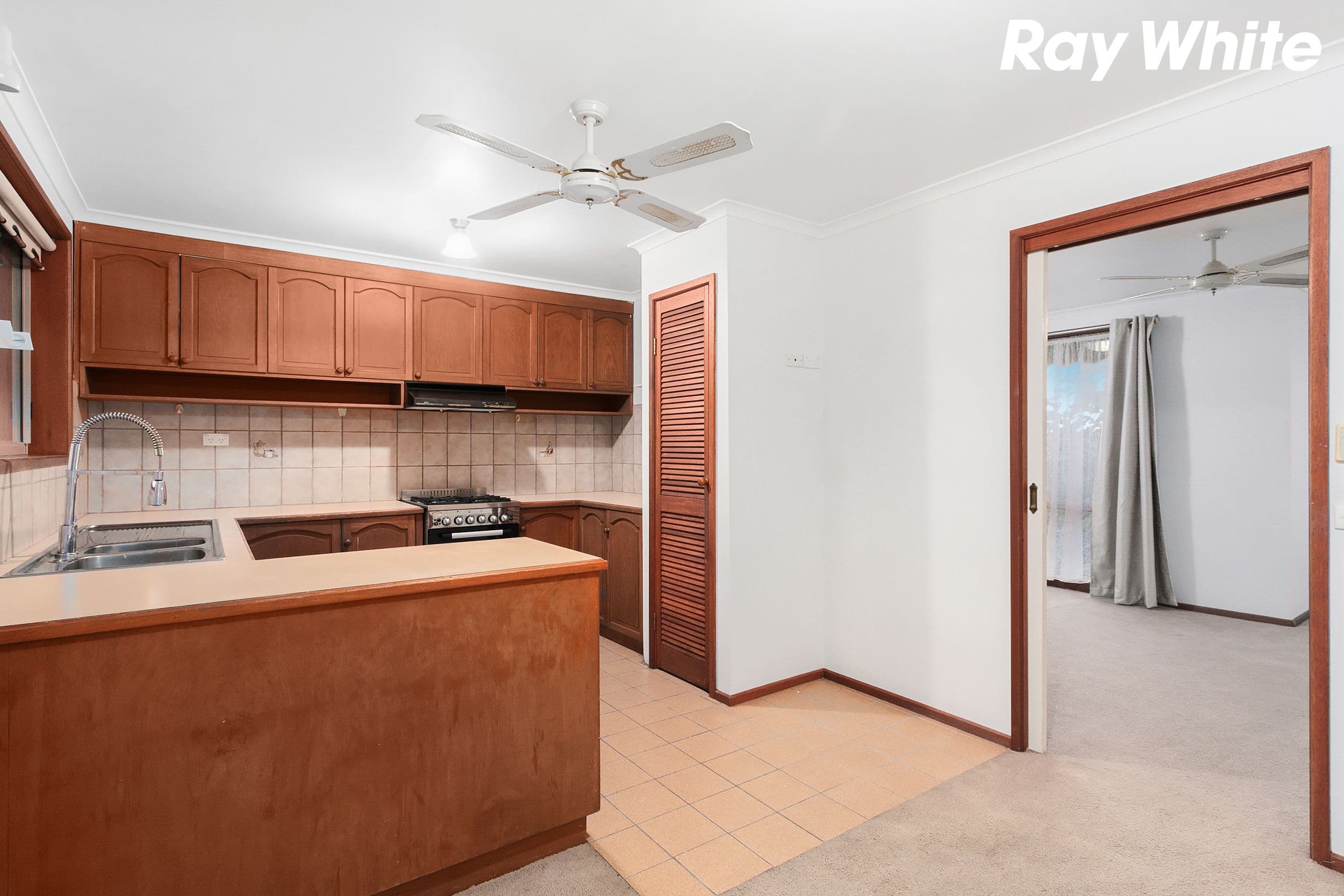 19 Eagle Drive, Pakenham VIC 3810, Pakenham - Thumbnail 5