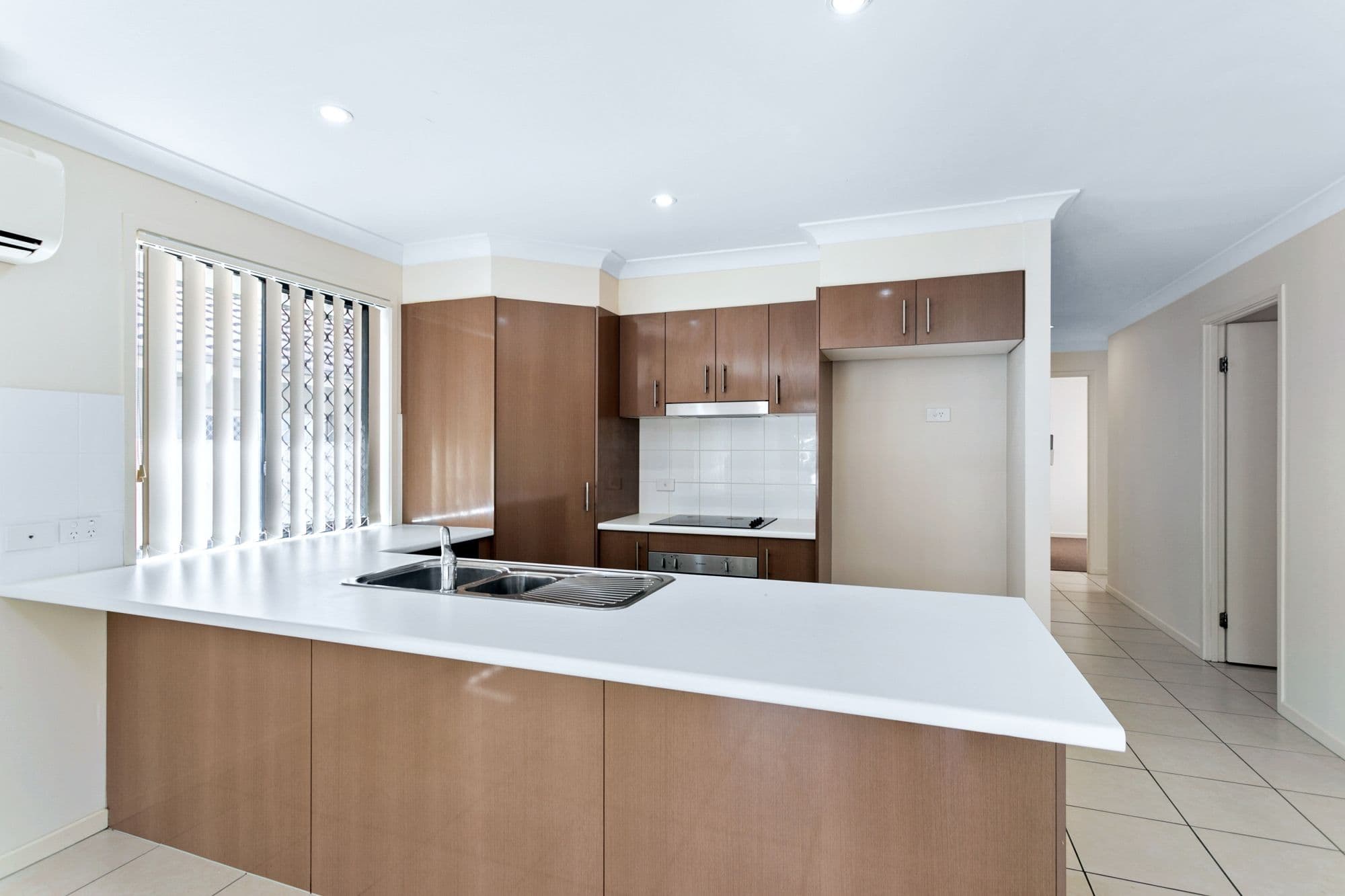 135 Mackintosh Drive, North Lakes QLD 4509, North Lakes - Thumbnail 5