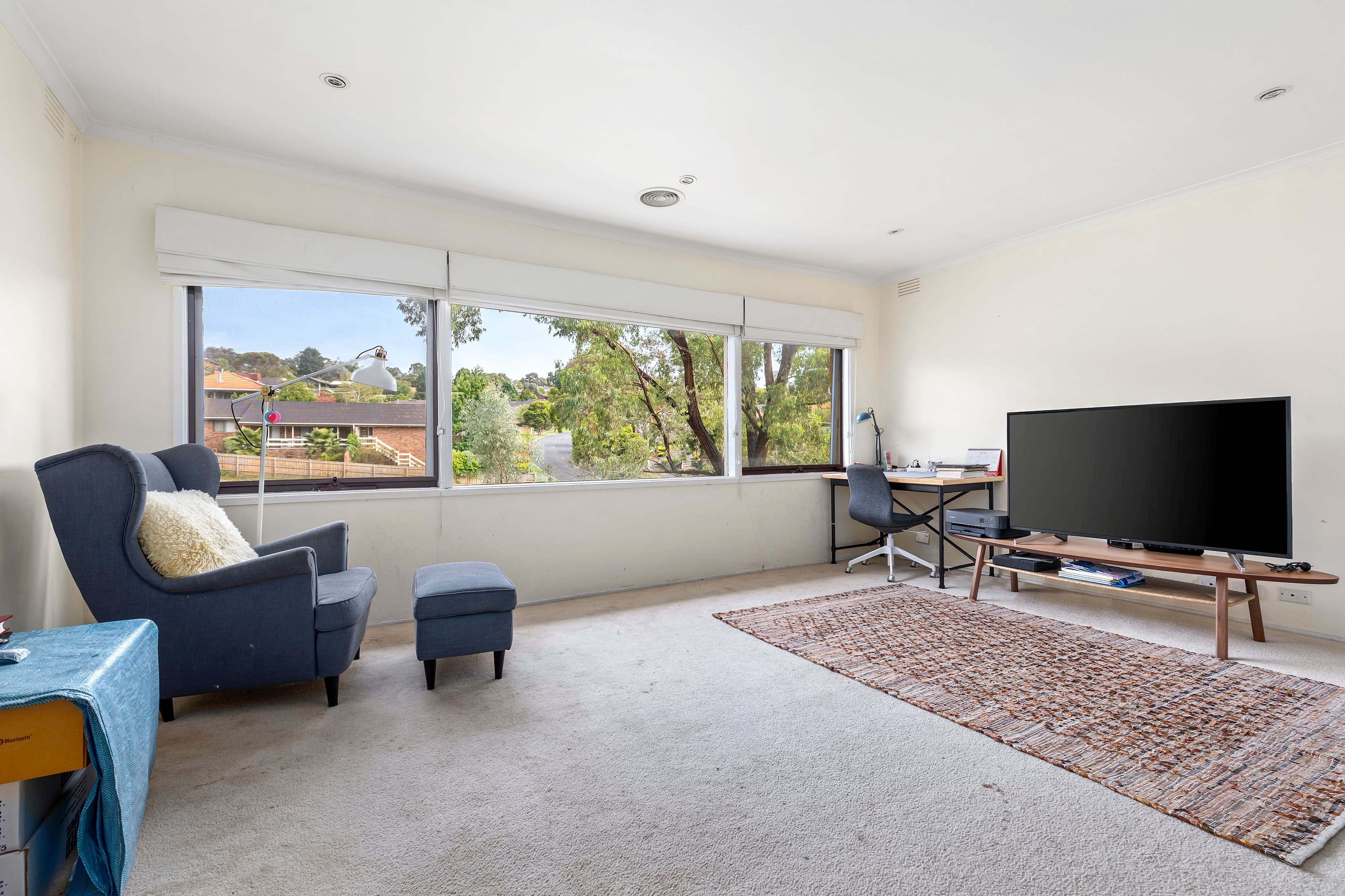 18 Long Valley Way, Doncaster East VIC 3109, Doncaster East - Thumbnail 2