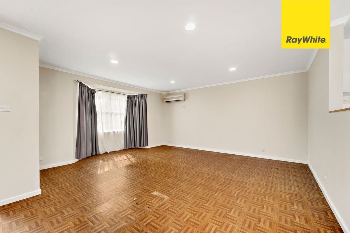 15 Aston Crescent, Cook ACT 2614, Cook - Thumbnail 4