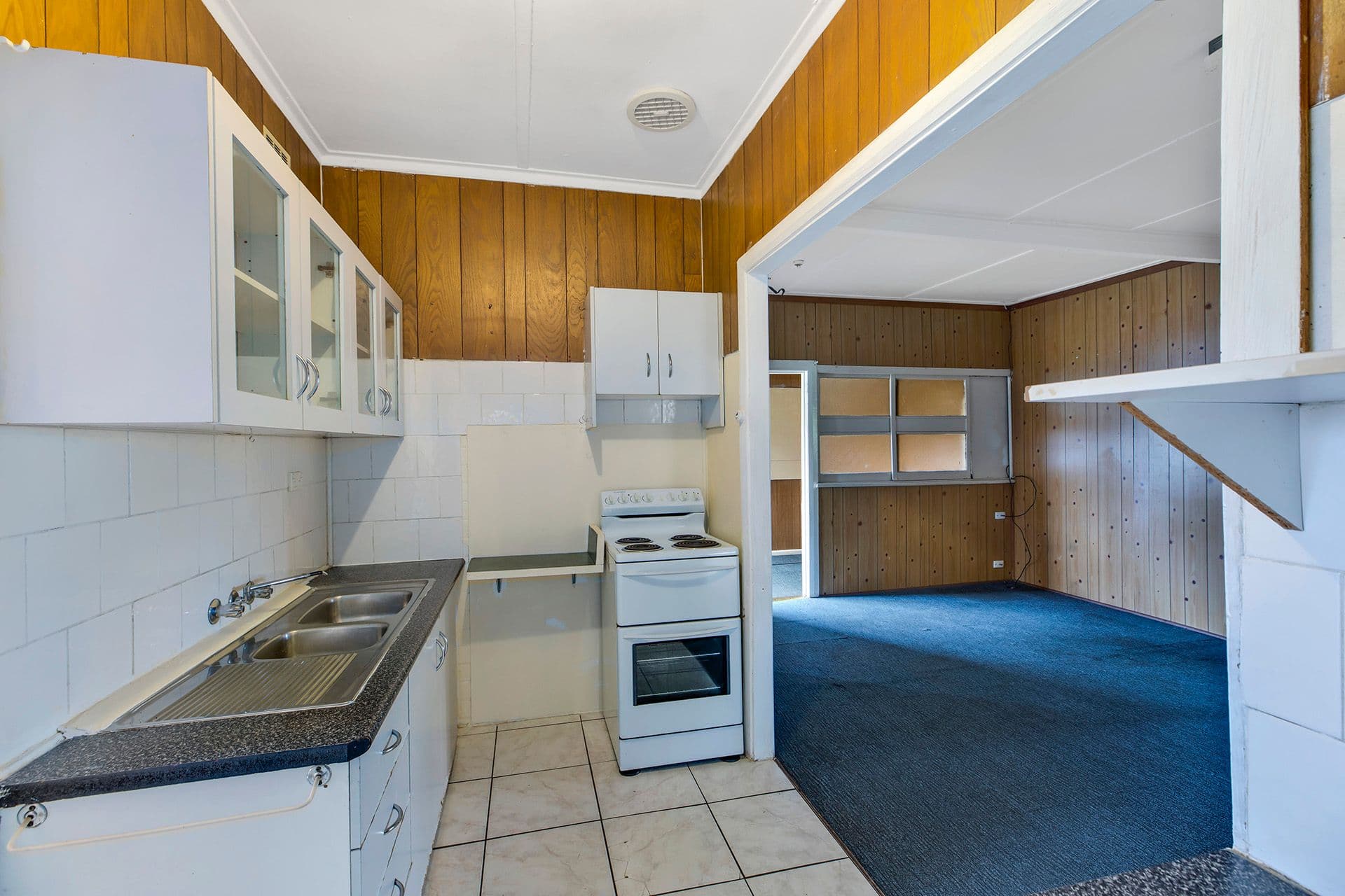 83 Wyong Road, Killarney Vale NSW 2261, Killarney Vale - Thumbnail 3