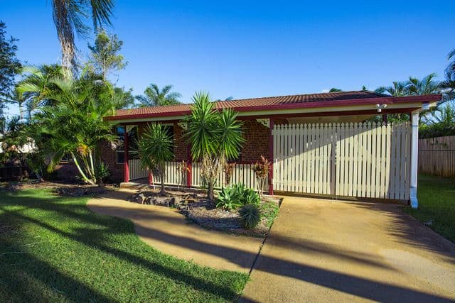 9 Ferny Avenue, Avoca QLD 4670, Avoca - Thumbnail 2