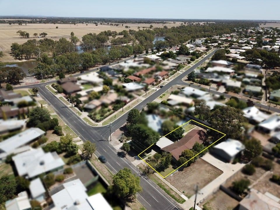 122 Bennett Road, Horsham VIC 3400, Horsham - Thumbnail 2
