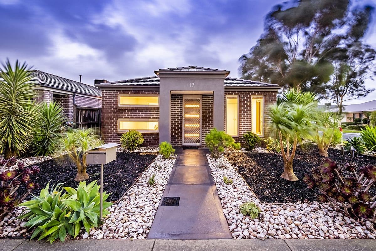 12 Hogan Street, Cranbourne East VIC 3977, Cranbourne East - Image 1