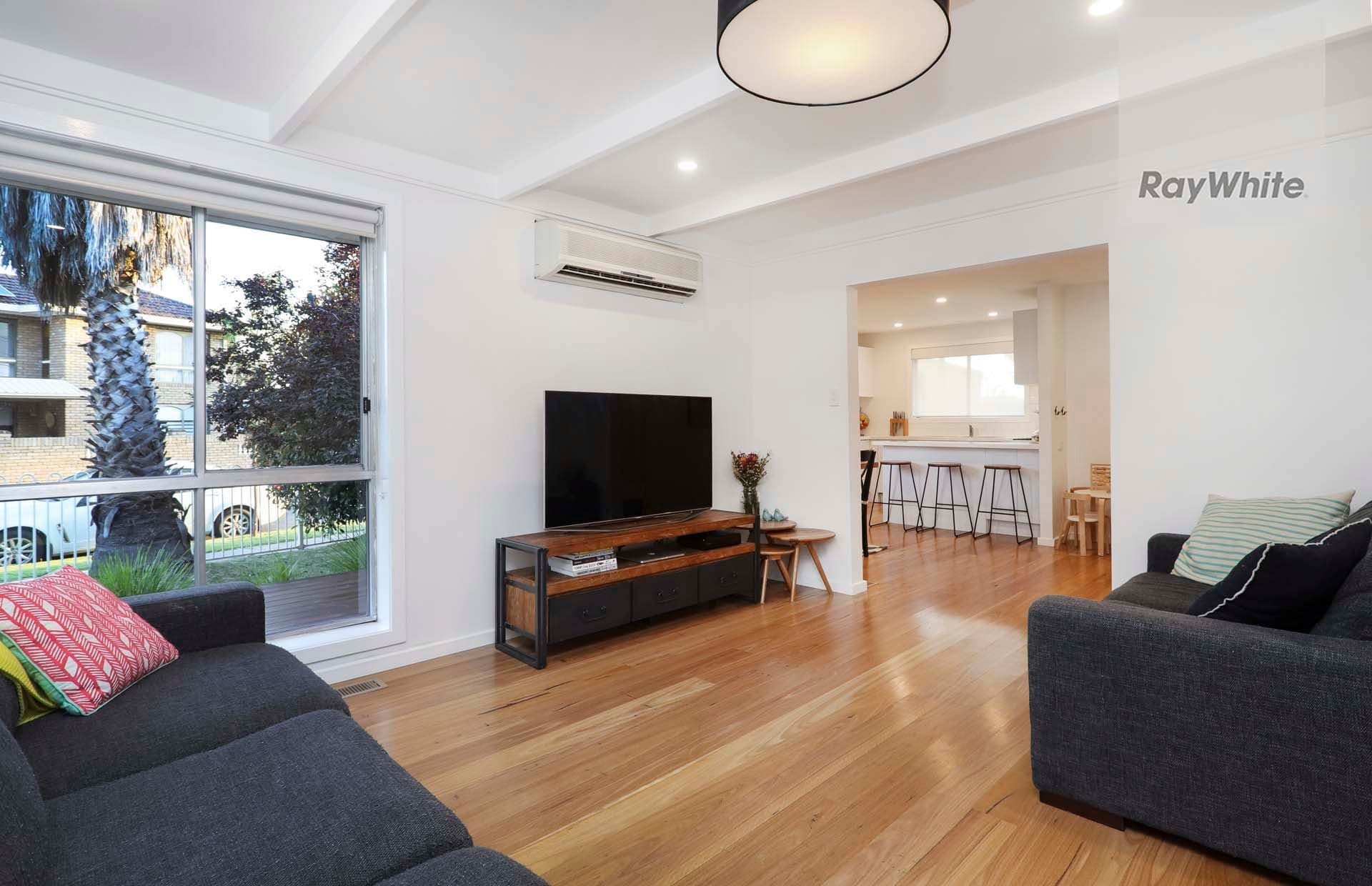 24 Elmhurst Road, Gladstone Park VIC 3043, Gladstone Park - Thumbnail 5