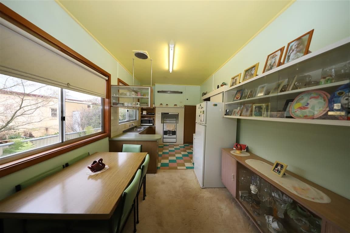 82 Russell Street, Tumut - Thumbnail 3
