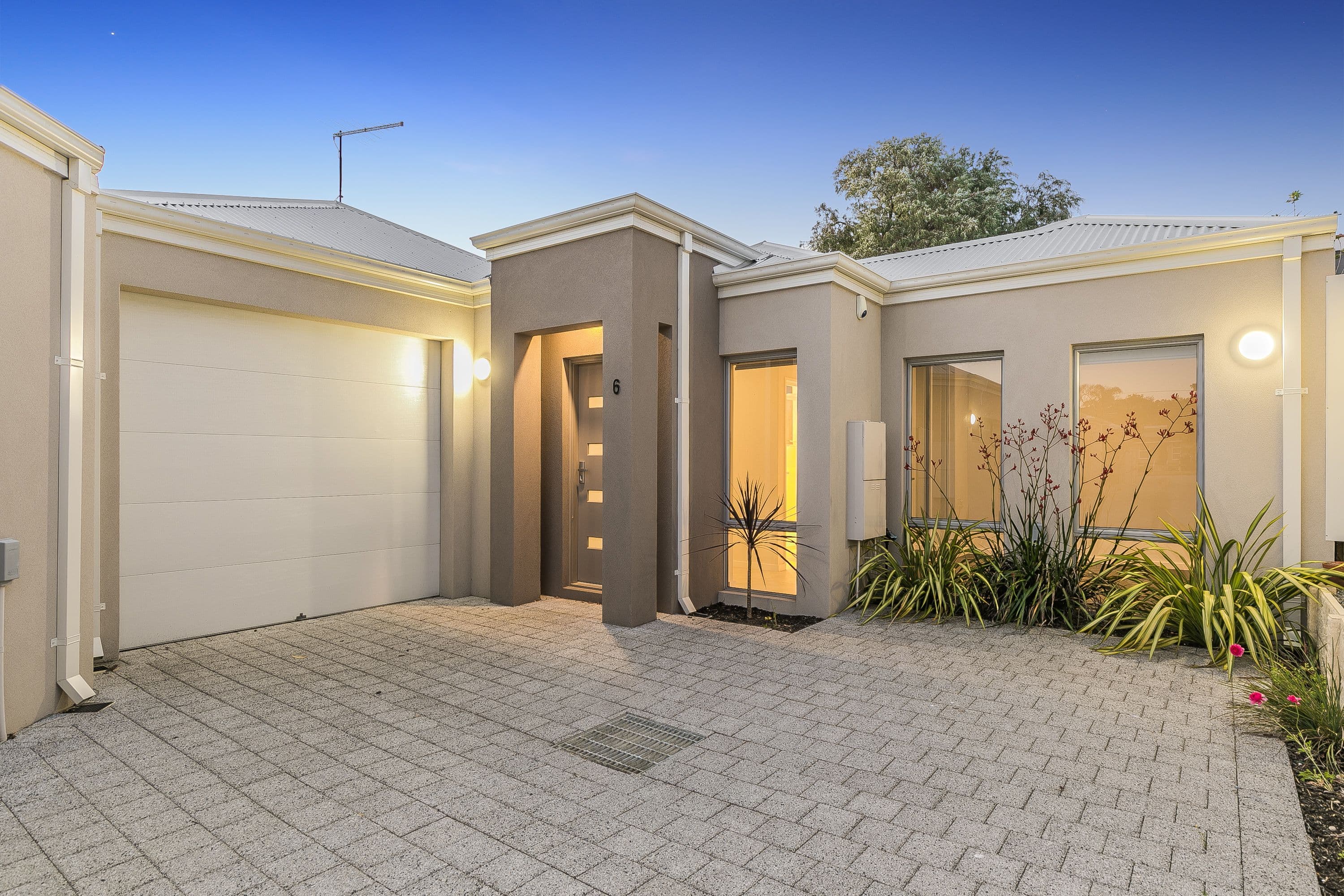 14 Dodd Street, Hamilton Hill WA 6163, Hamilton Hill - Image 1
